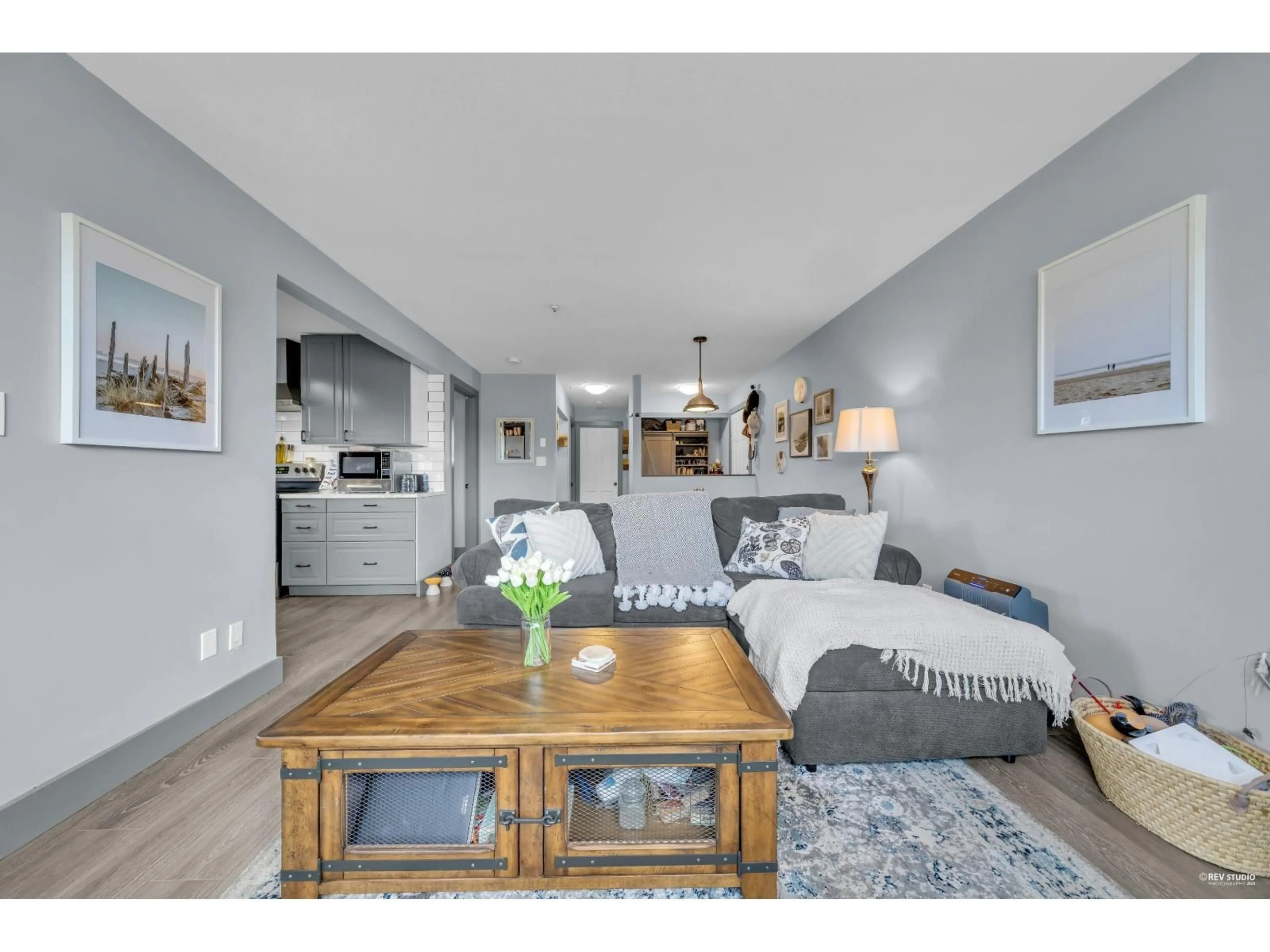 Unknown for 301 - 6390 196 STREET, Langley British Columbia V2Y1J2