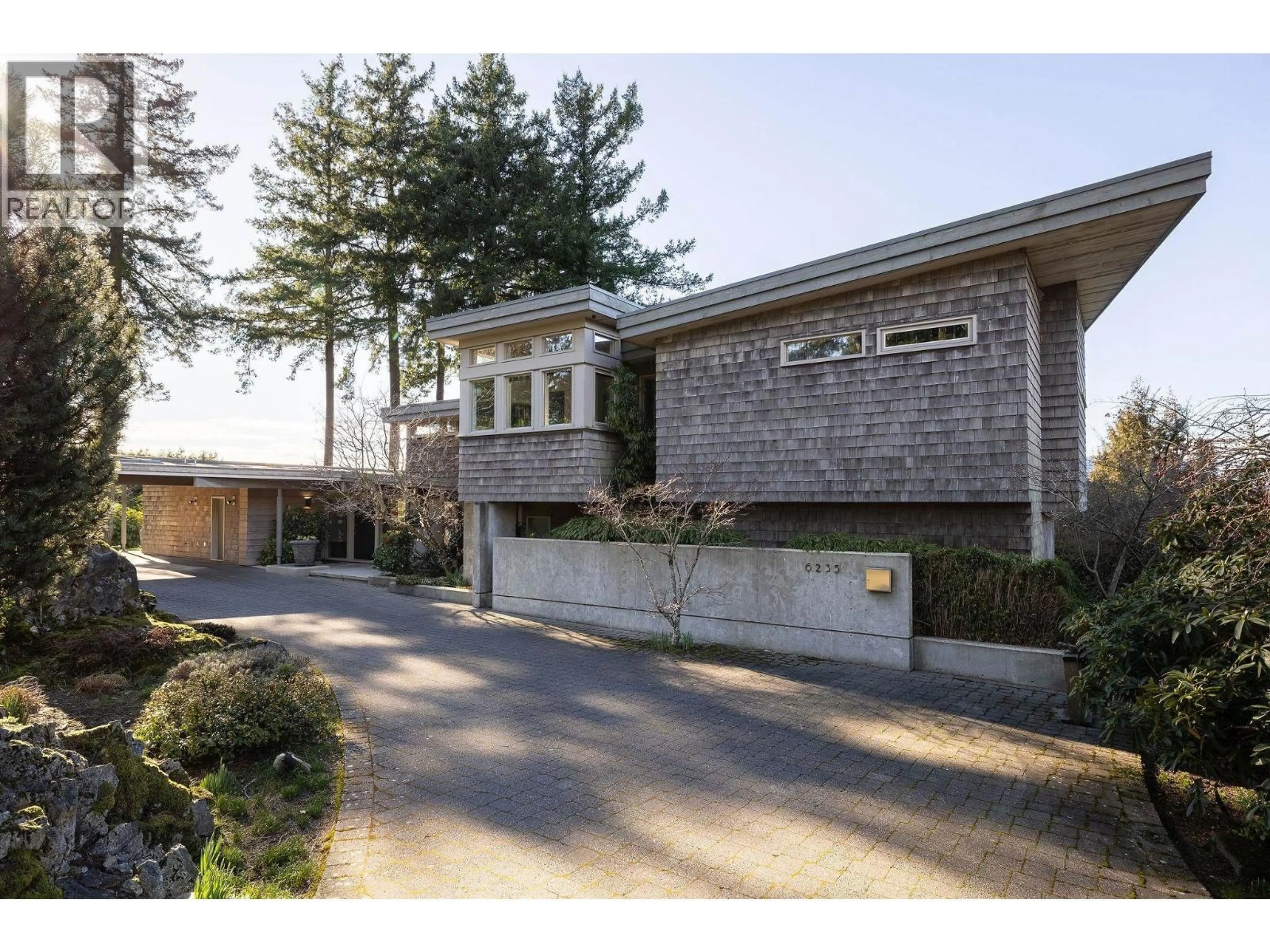 Home with brick exterior material, street for 6235 OVERSTONE DRIVE, West Vancouver British Columbia V7W1X9