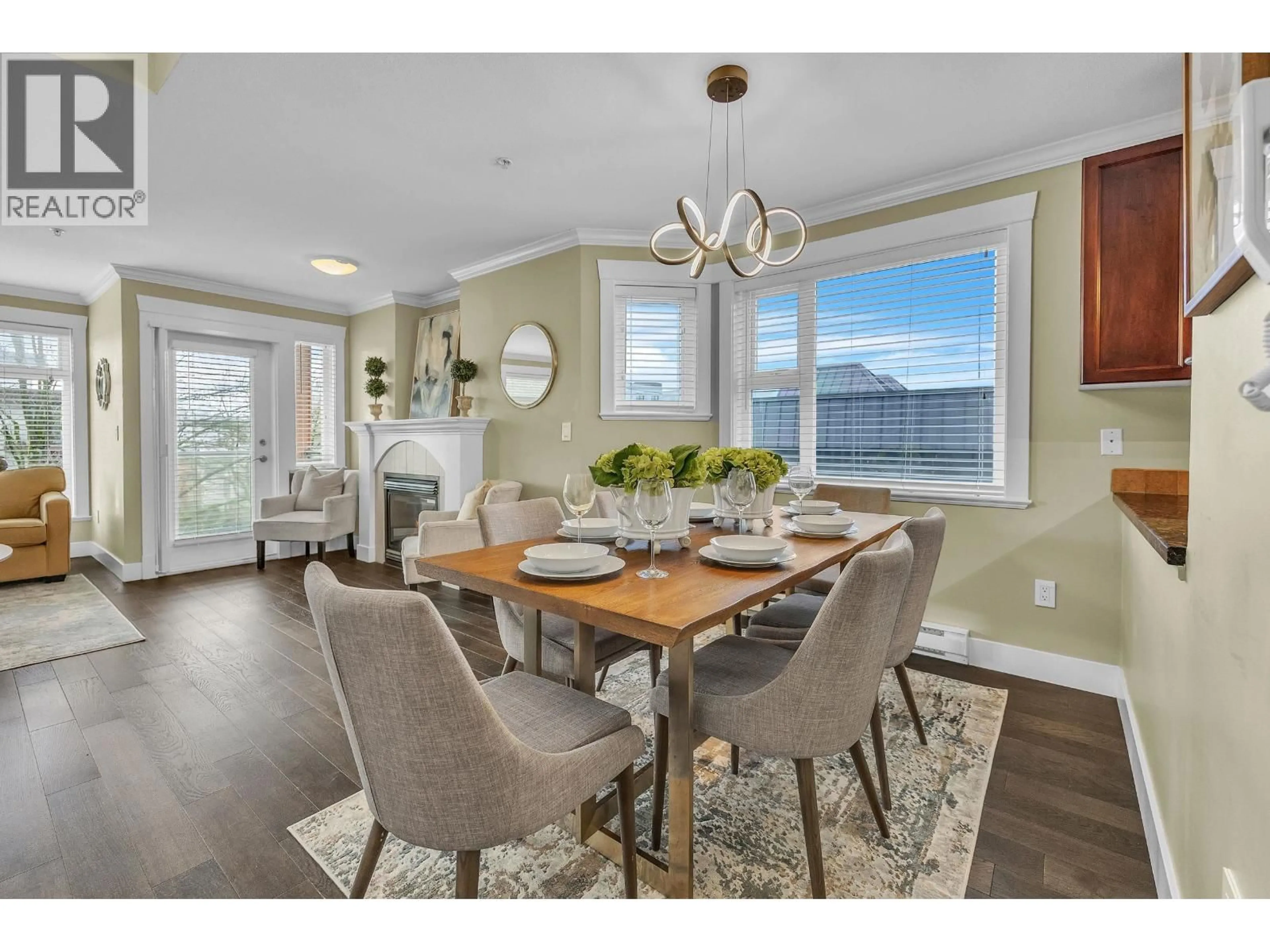 Dining room, wood/laminate floor for 302 - 152 12TH STREET, North Vancouver British Columbia V7L2J4