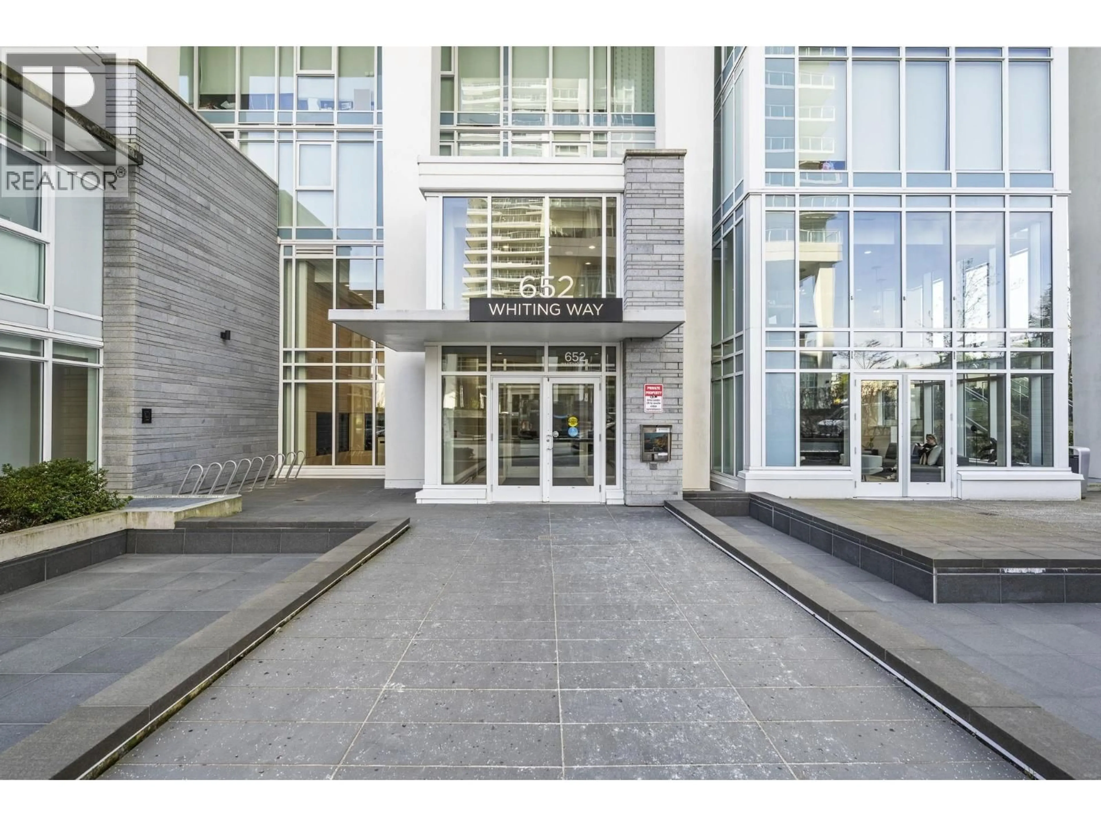 Indoor foyer for 1303 - 652 WHITING WAY, Coquitlam British Columbia V3J0K3