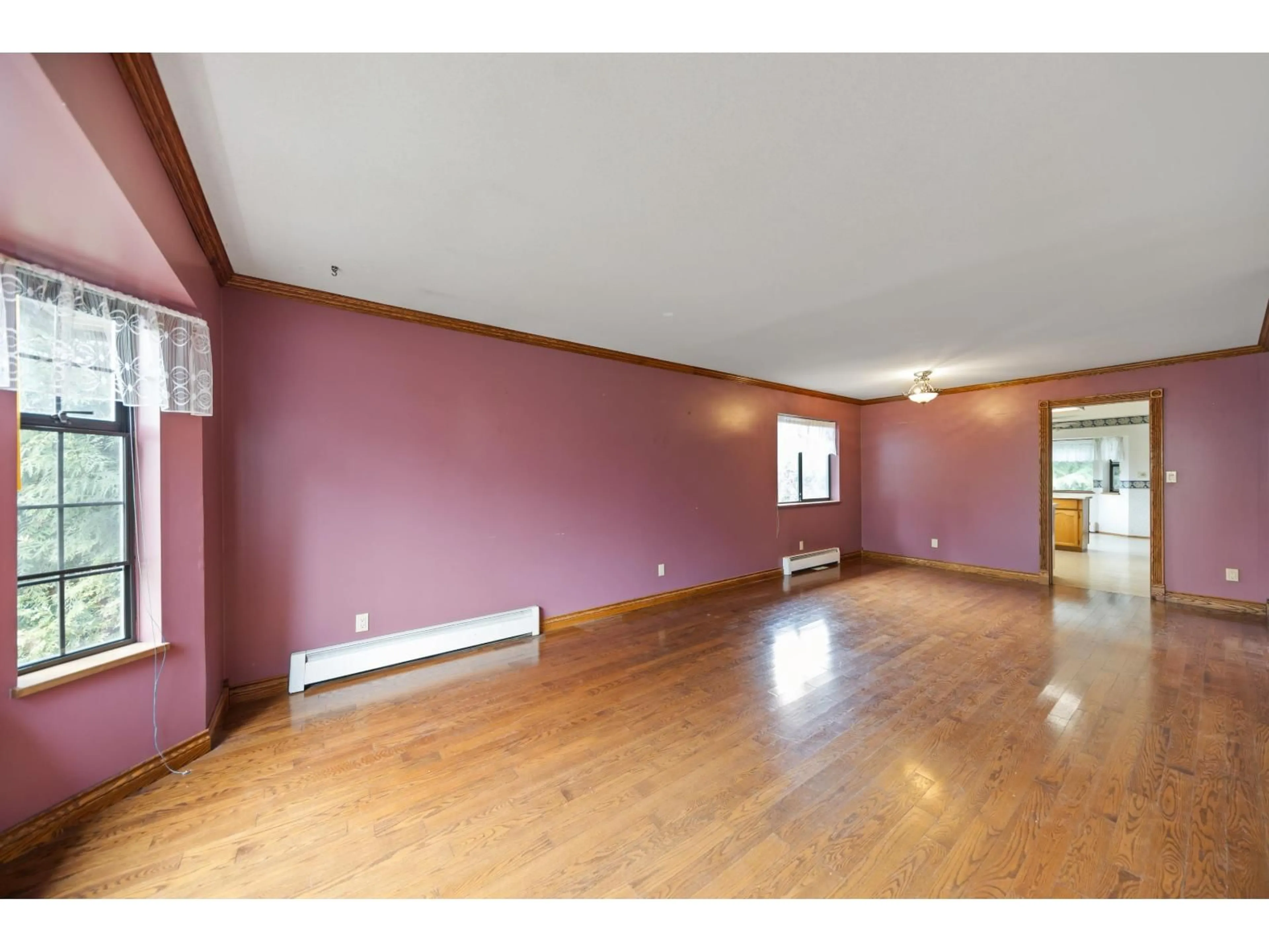 A pic of a room for 5553 181A STREET, Surrey British Columbia V3S7Z2