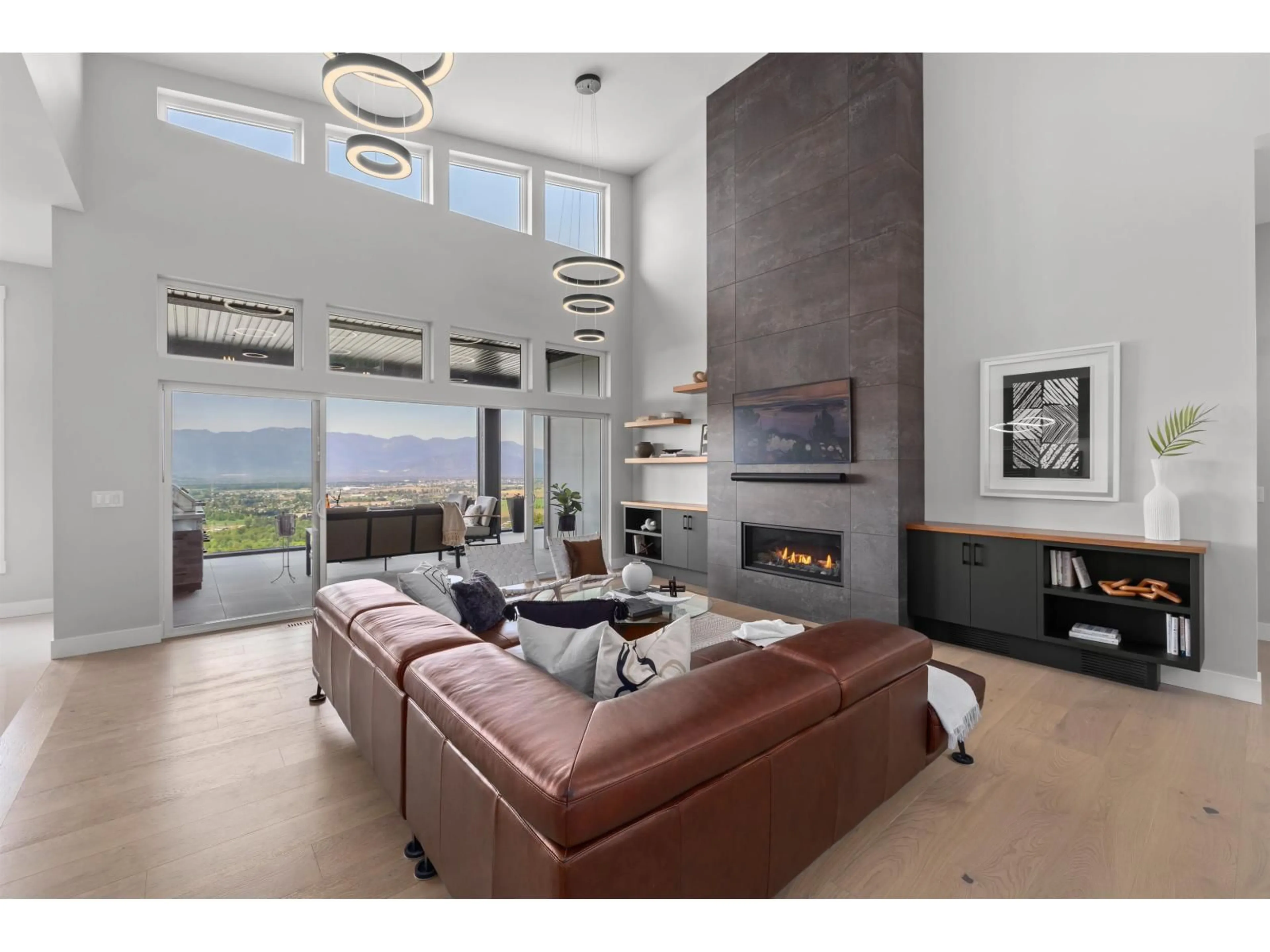 Living room with furniture, ceramic/tile floor for 5487 MACLACHLAN PLACE, Chilliwack British Columbia V2R0P3