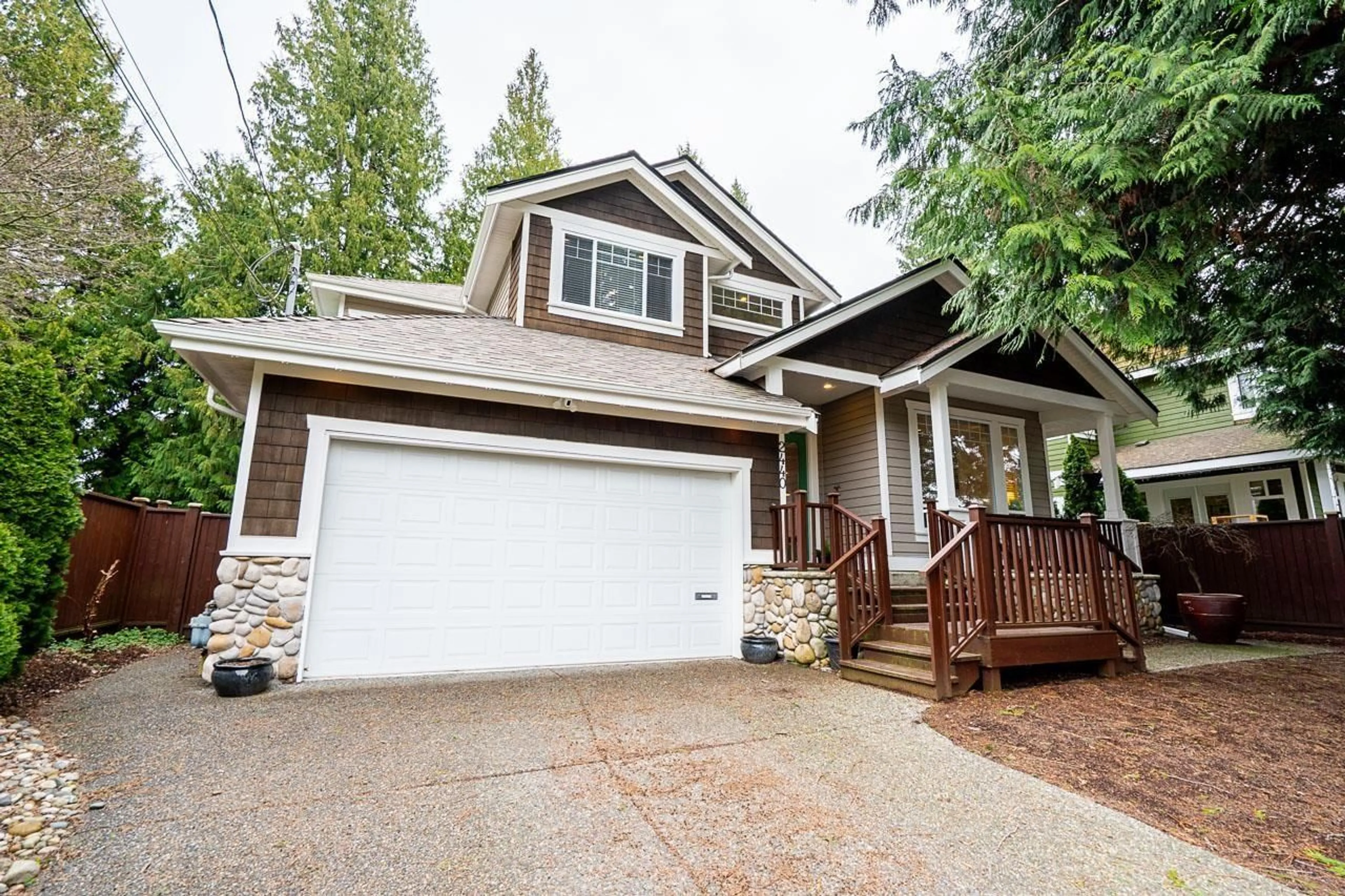 Home with vinyl exterior material, street for 2440 124B STREET, Surrey British Columbia V4A3N6