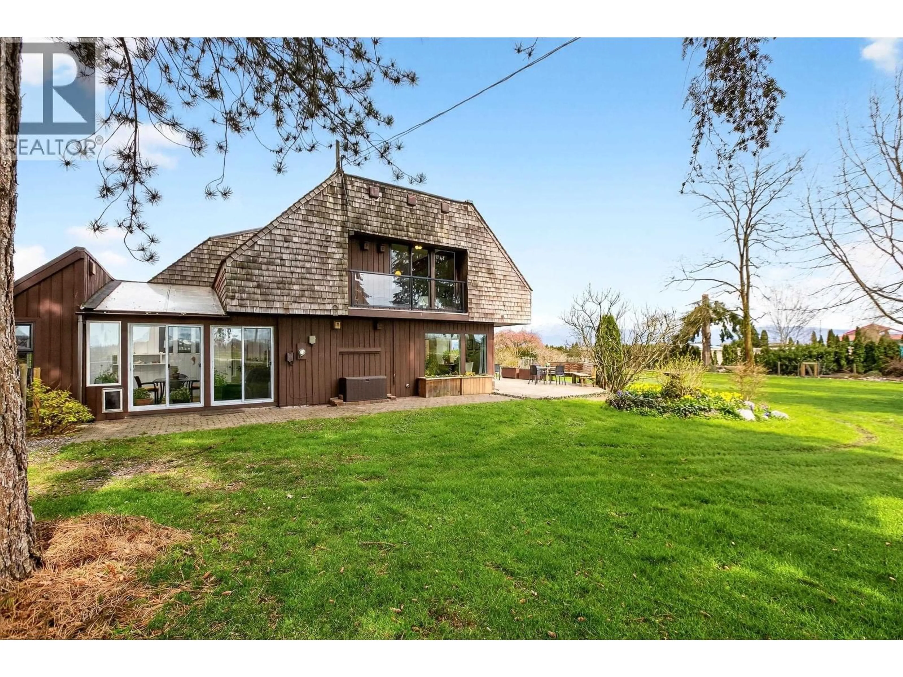 A pic from outside/outdoor area/front of a property/back of a property/a pic from drone, unknown for 17515 FORD ROAD DETOUR, Pitt Meadows British Columbia V3Y0A6