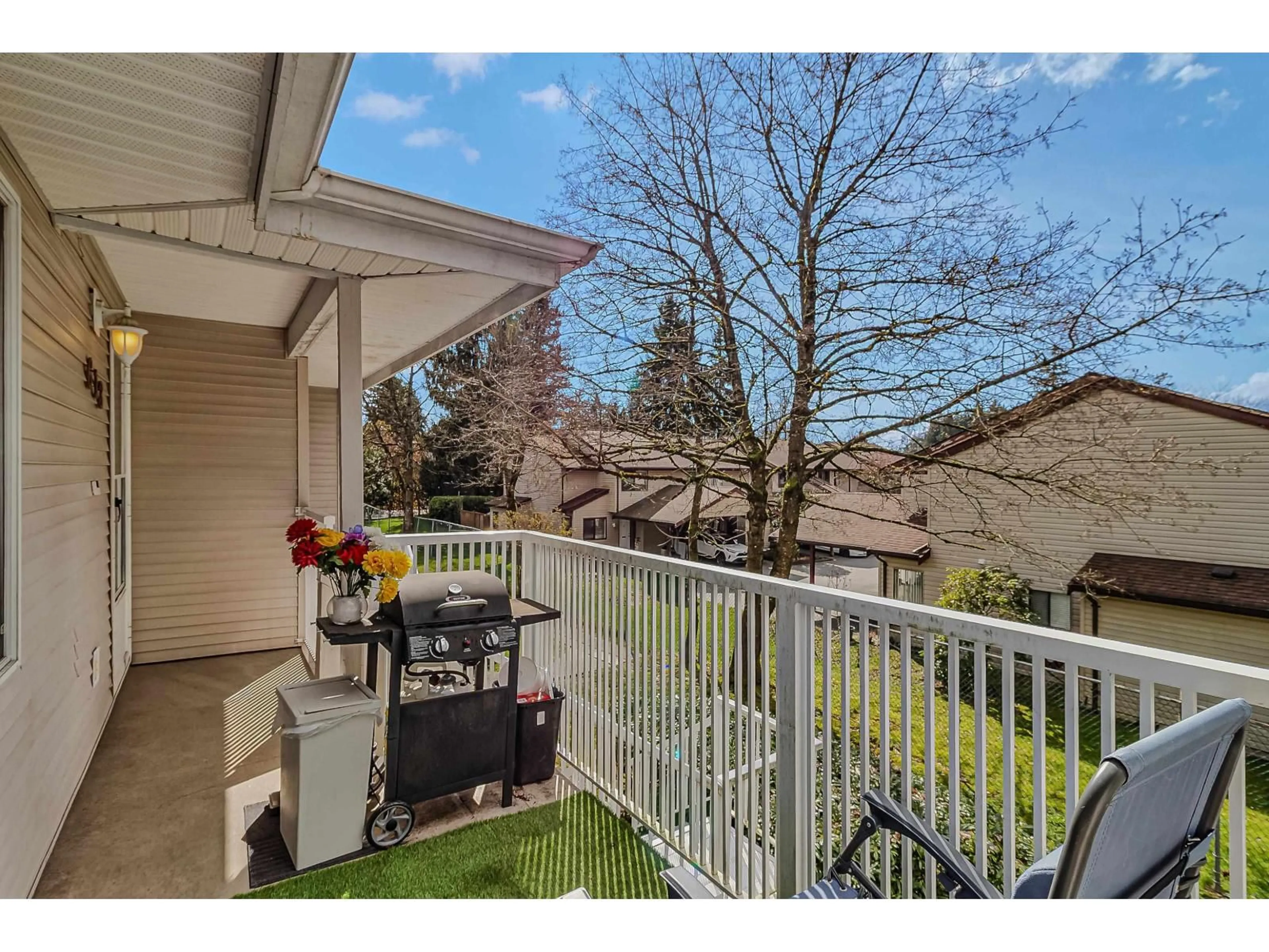 Patio, unknown for 613 - 13923 72 AVENUE, Surrey British Columbia V3W2P6