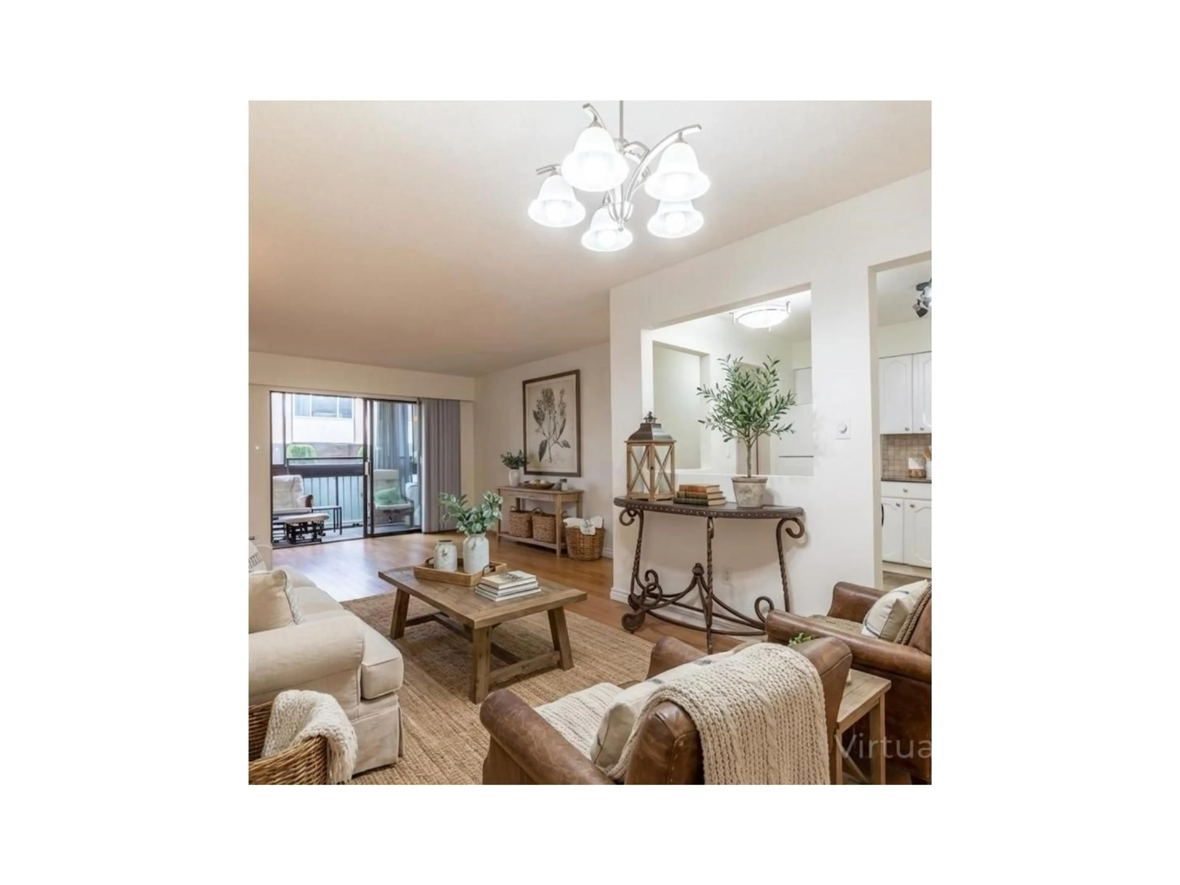 Living room with furniture, wood/laminate floor for 118 - 2277 MCCALLUM ROAD, Abbotsford British Columbia V2S6H9