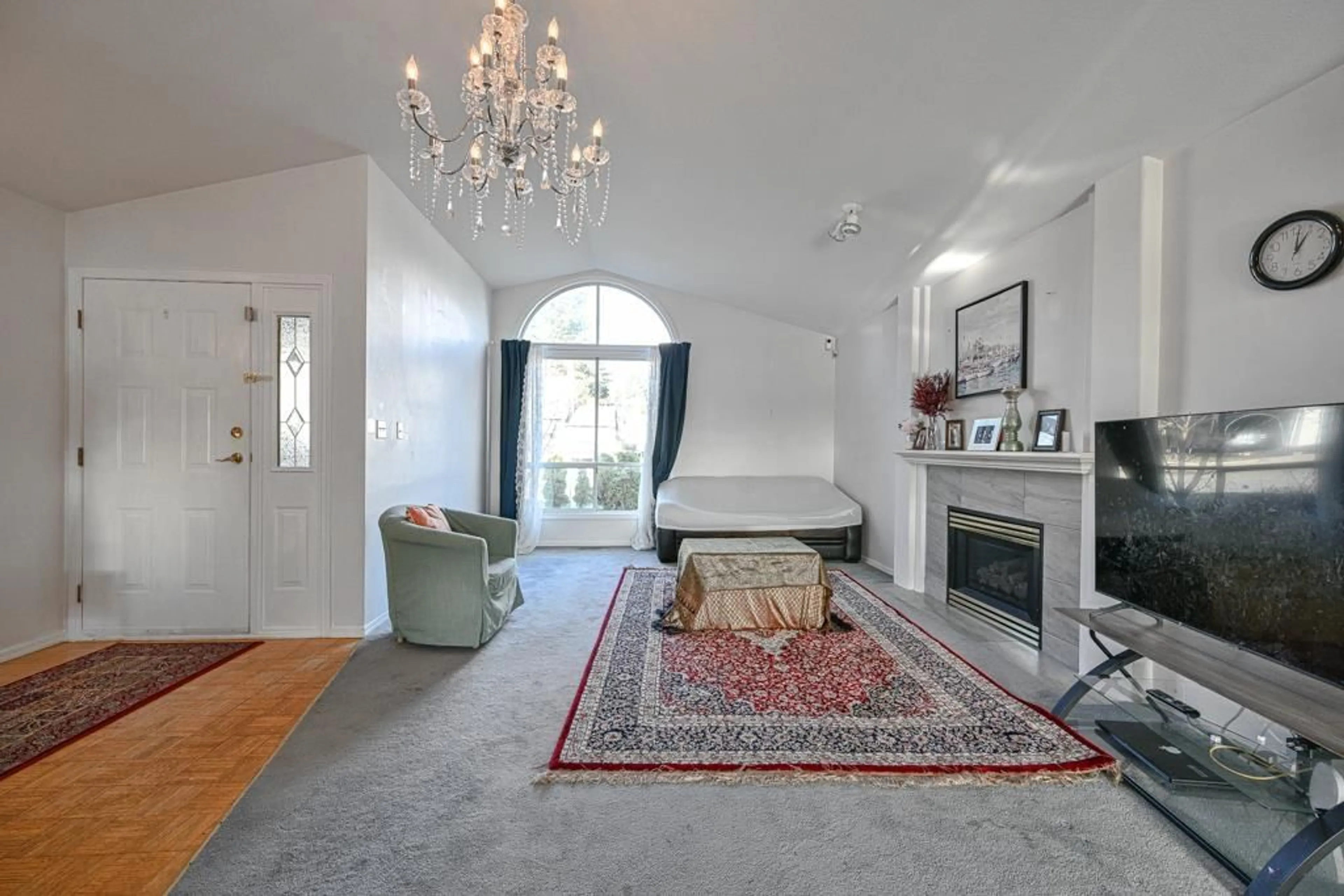 Unknown for 32948 10TH AVENUE, Mission British Columbia V2V2K3