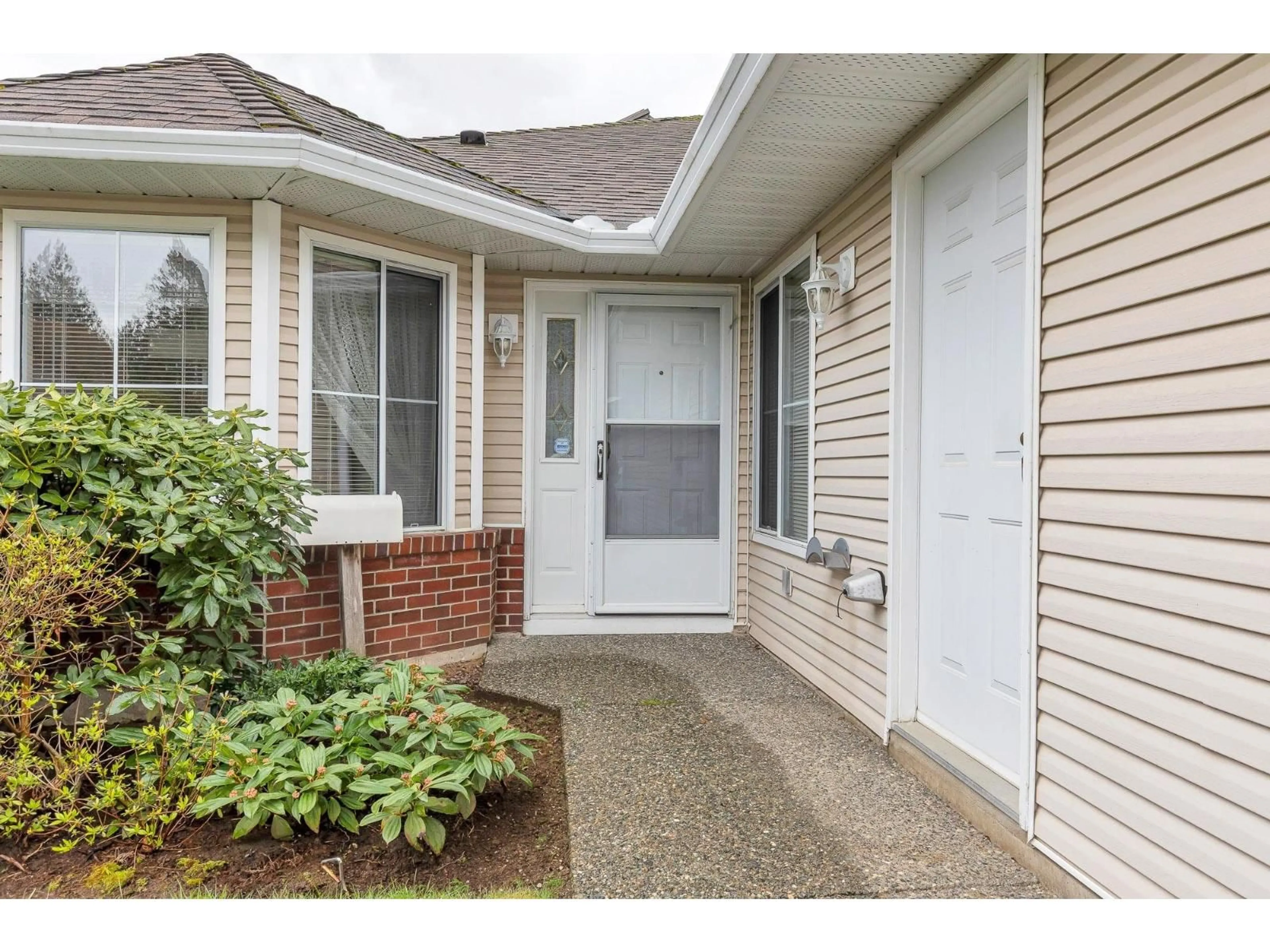 Unknown for 31 - 1973 WINFIELD DRIVE, Abbotsford British Columbia V3T4R4