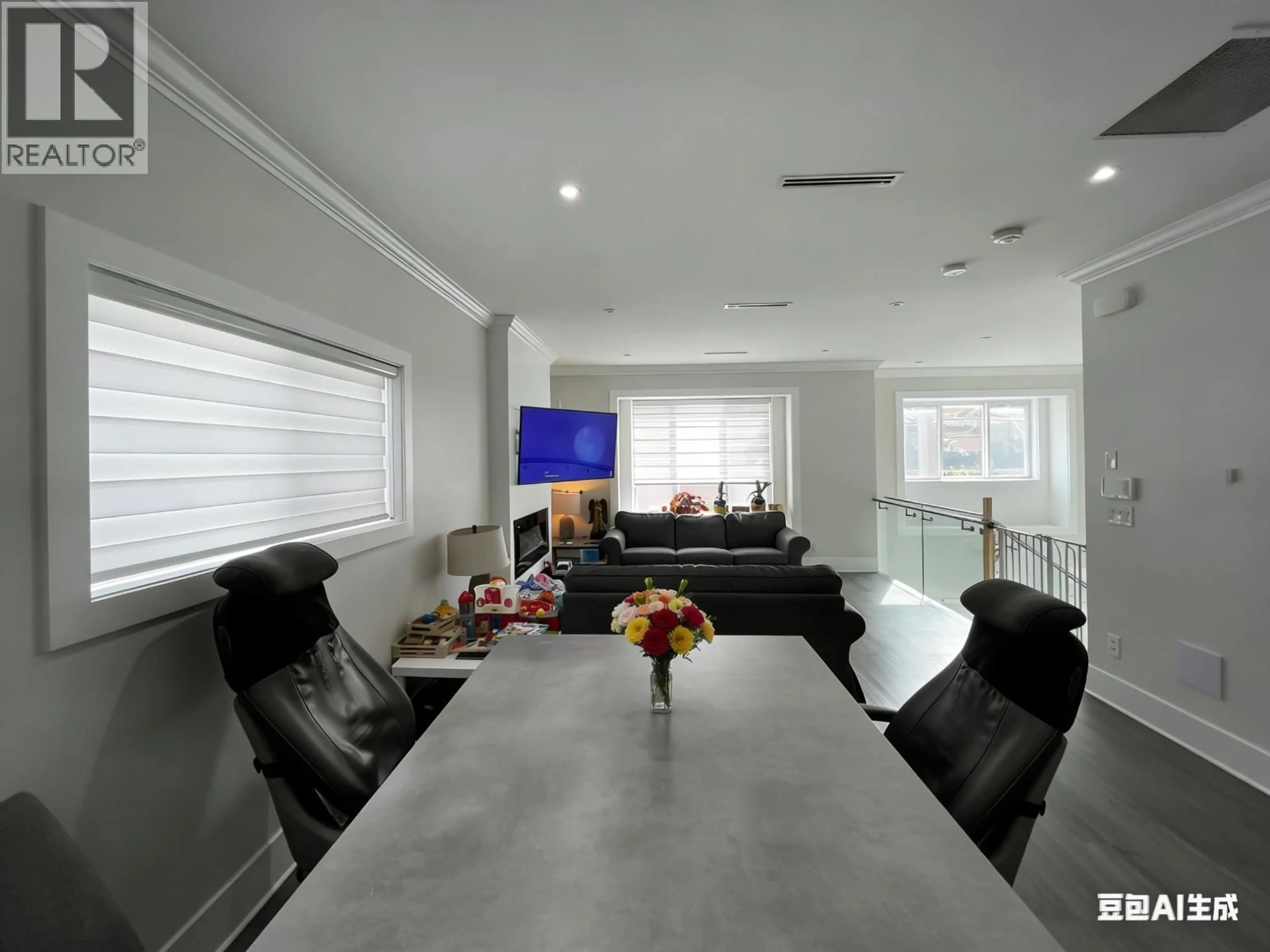 Living room with furniture, unknown for 9131 STEVESTON HIGHWAY, Richmond British Columbia V7A1M6