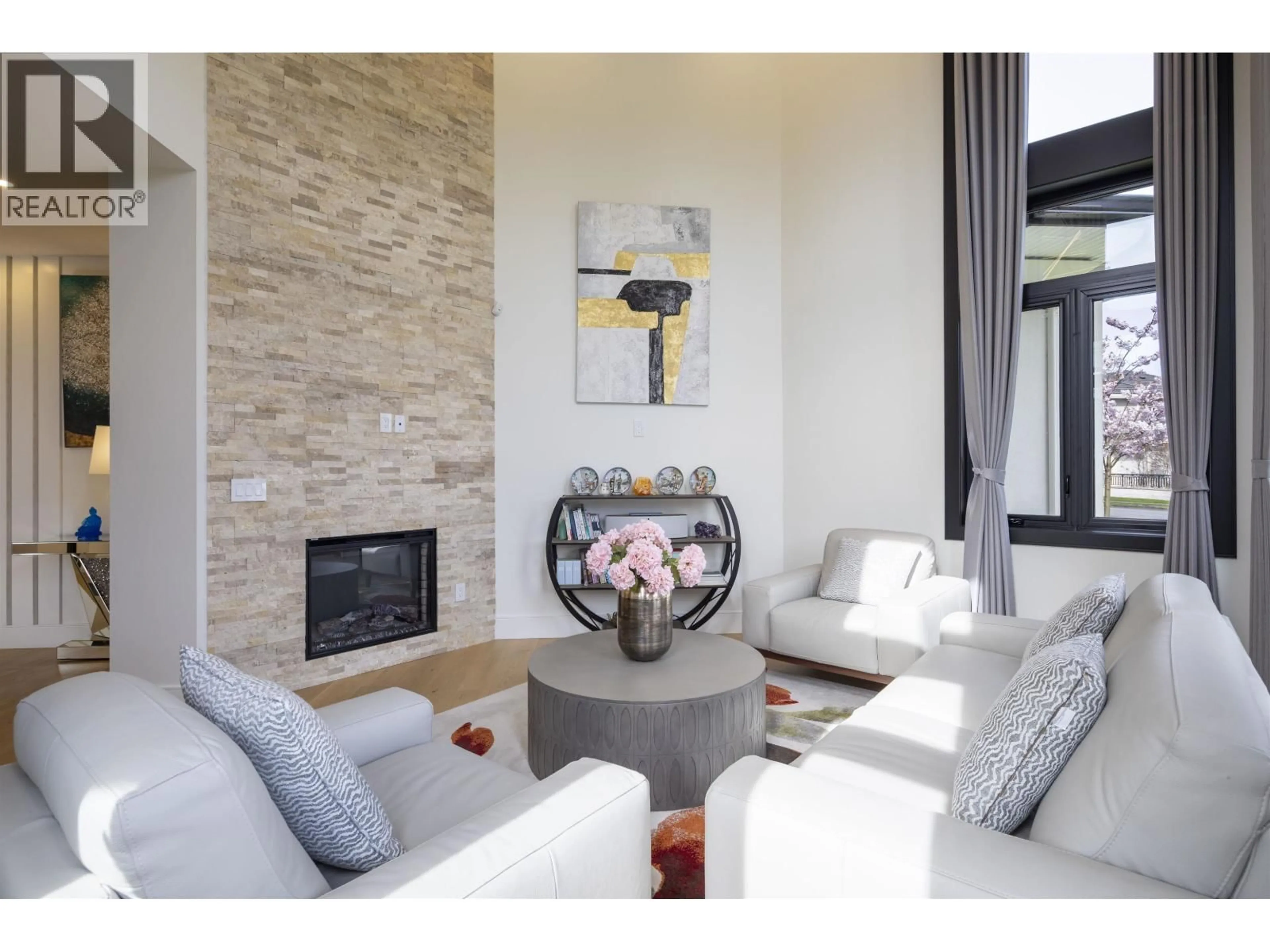 Living room with furniture, ceramic/tile floor for 3311 SPRINGFORD AVENUE, Richmond British Columbia V7E1T8