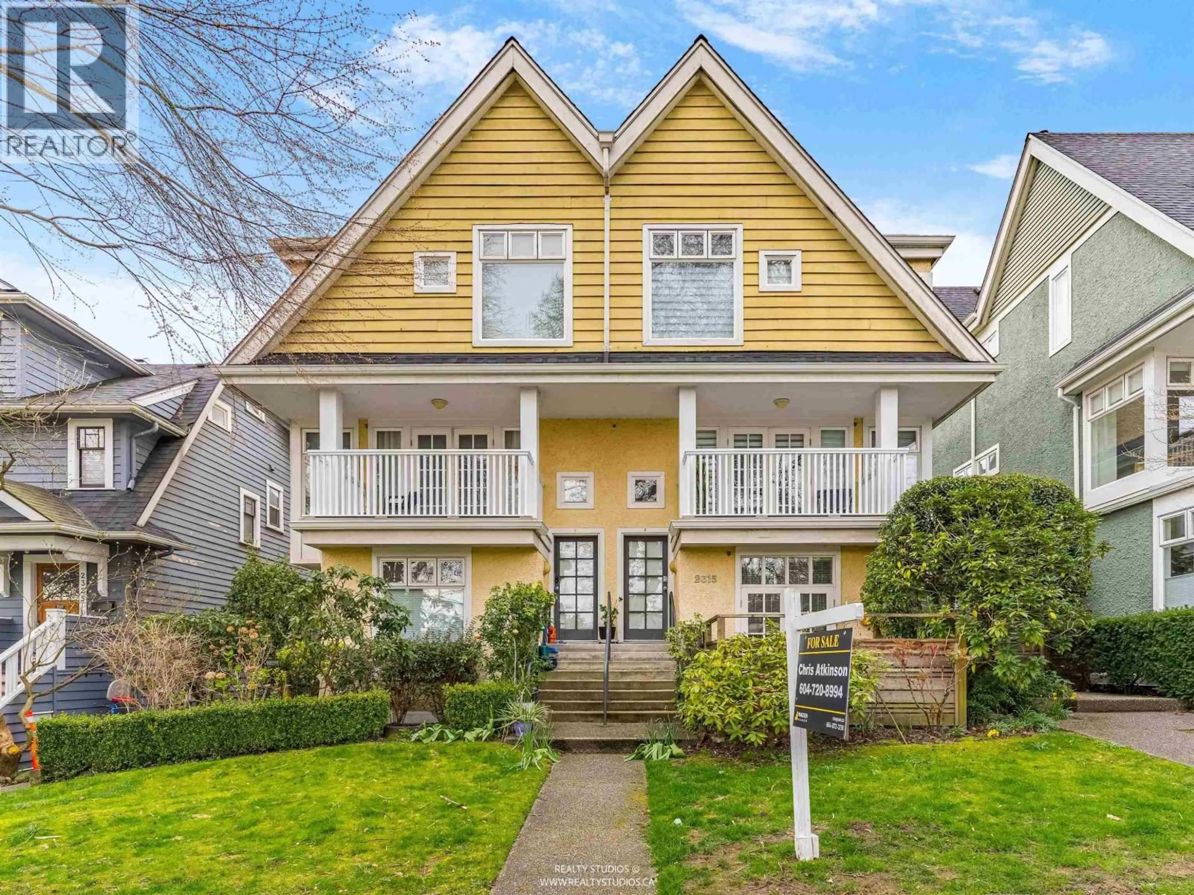 Home with vinyl exterior material, street for 4 - 2315 10TH AVENUE, Vancouver British Columbia V6K2J2