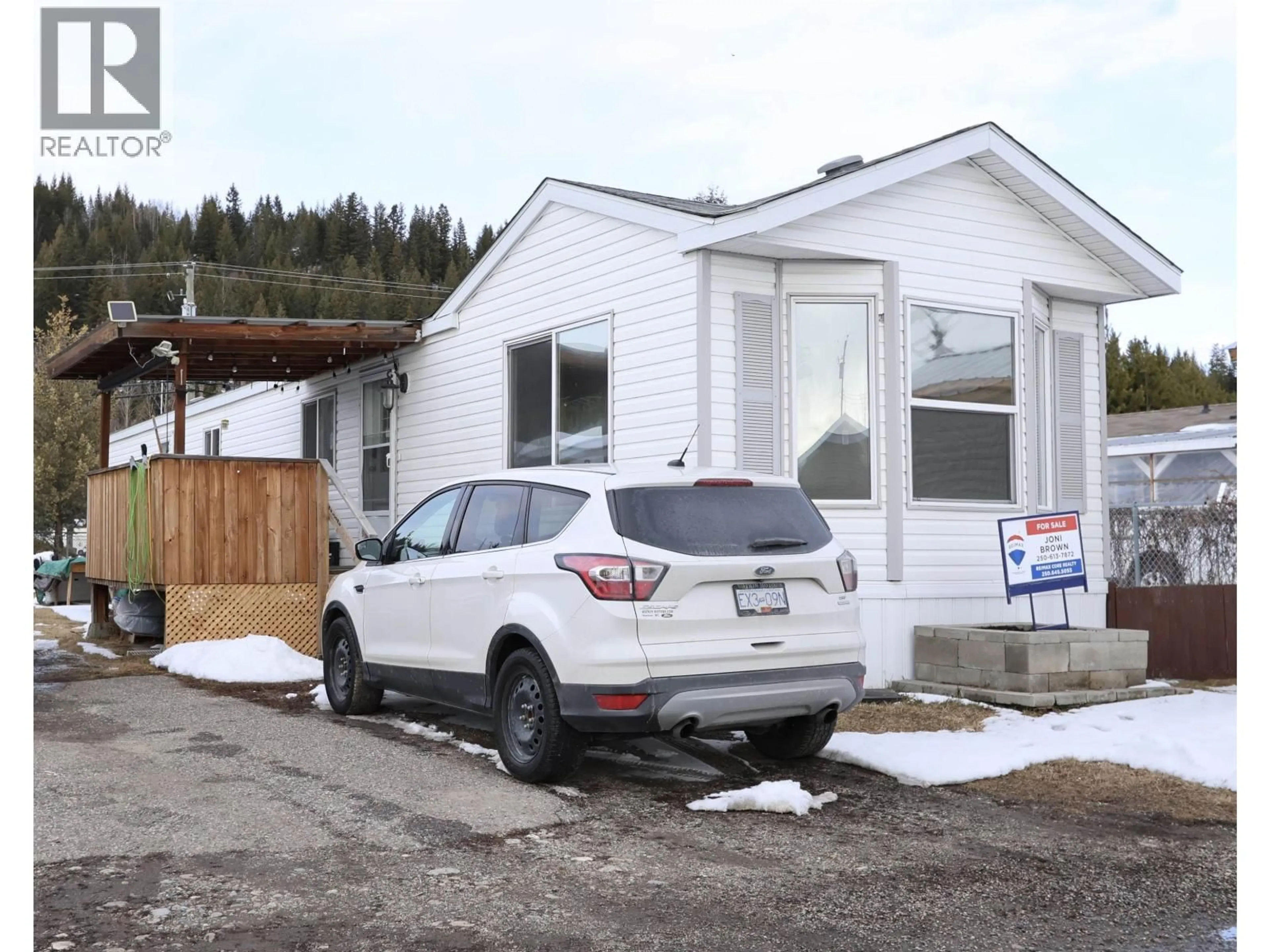 Home with vinyl exterior material, street for 45 - 5125 NORTH NECHAKO ROAD, Prince George British Columbia V2K4V7