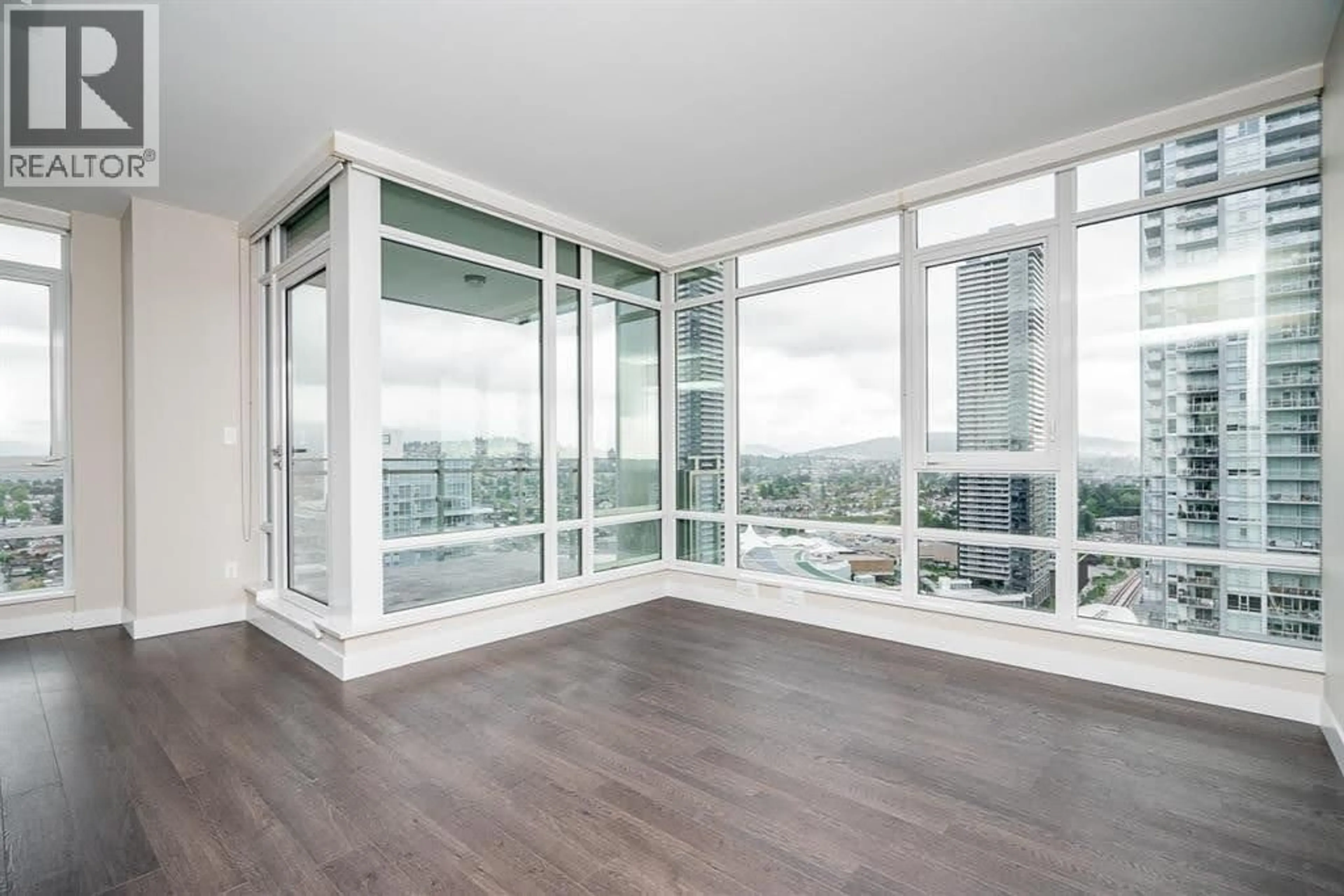 A pic of a room for 2204 - 2008 ROSSER AVENUE, Burnaby British Columbia V5C0H8