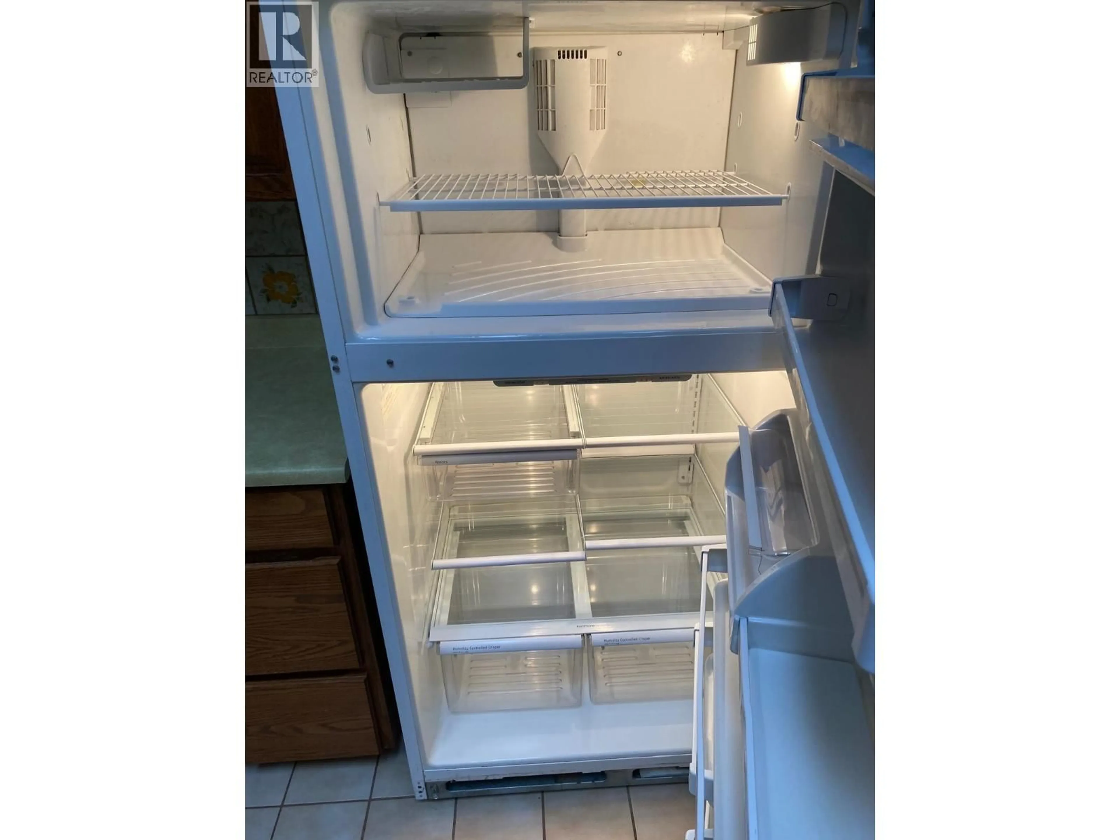 Standard kitchen, unknown for 1209 CREST COURT, Coquitlam British Columbia V3J5M1