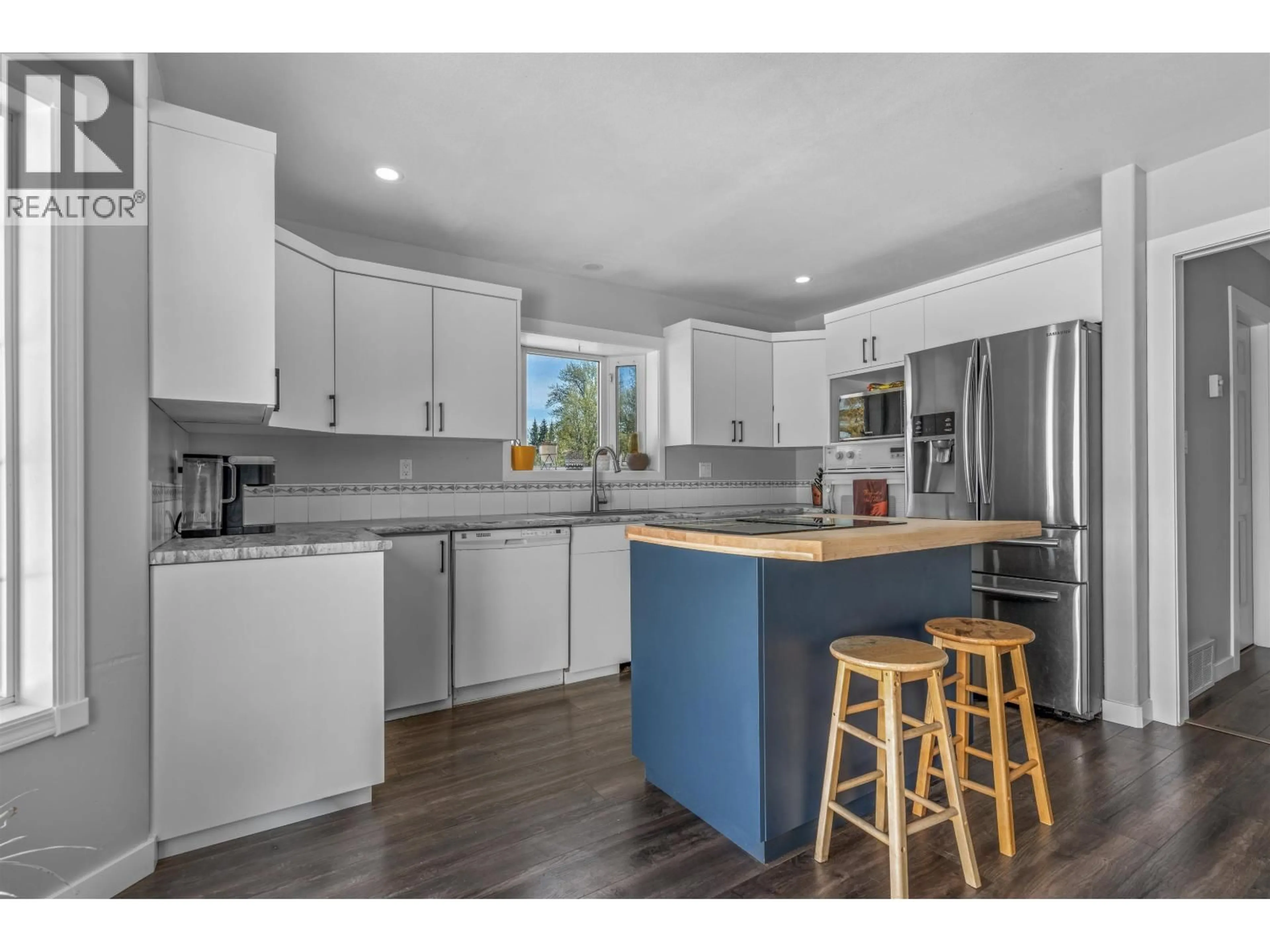 Open concept kitchen, unknown for 4629 ZRAL ROAD, Prince George British Columbia V2K5X9
