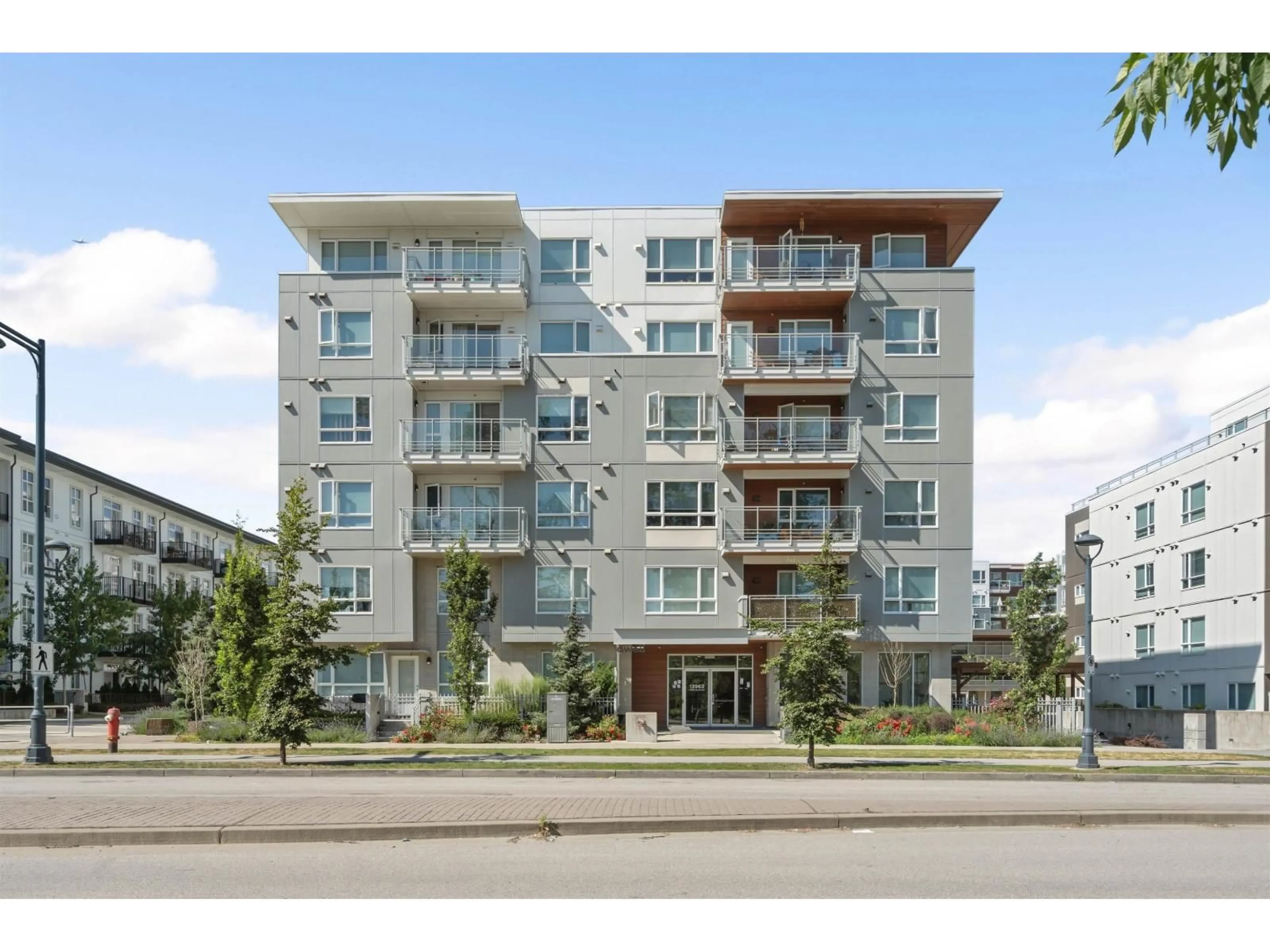 Unknown for TH1 - 13963 105 BOULEVARD, Surrey British Columbia V3T0M9