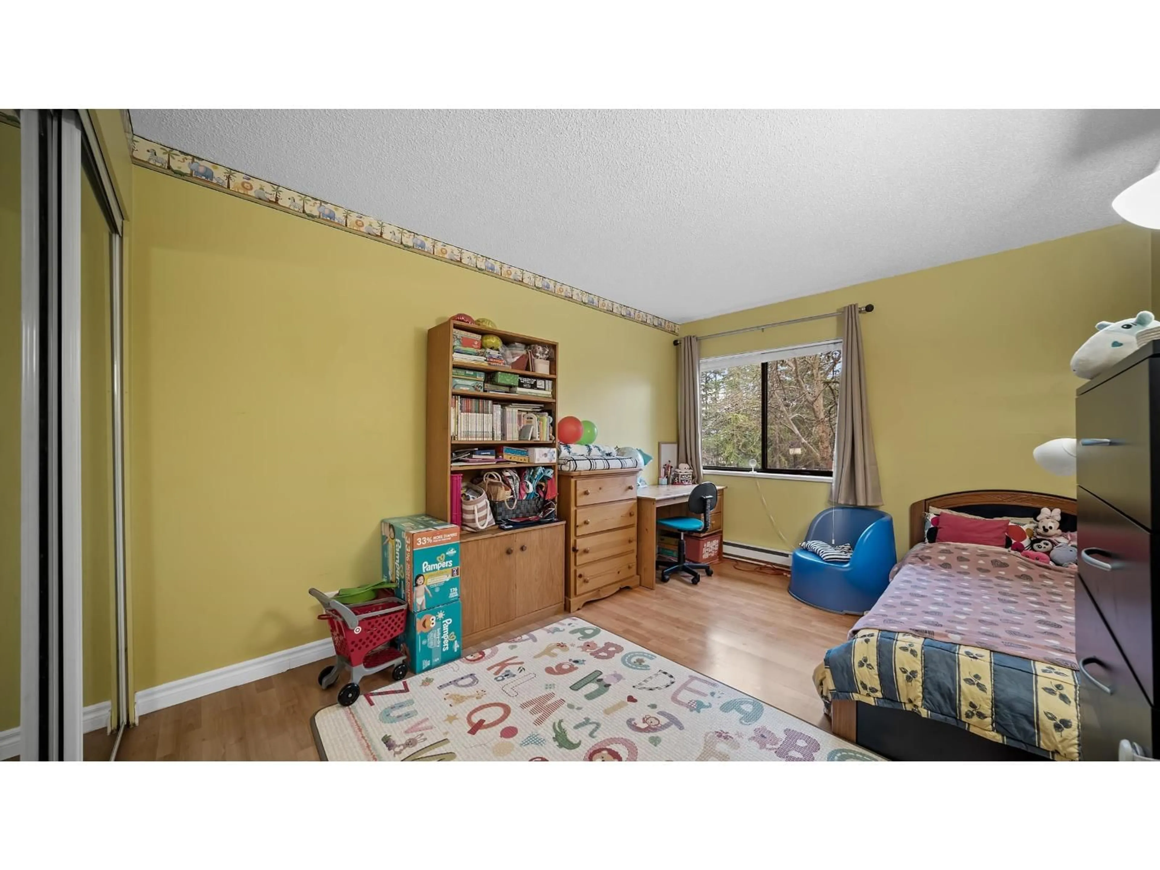 A pic of a room for 1314 - 10620 150 STREET, Surrey British Columbia V3R7S1