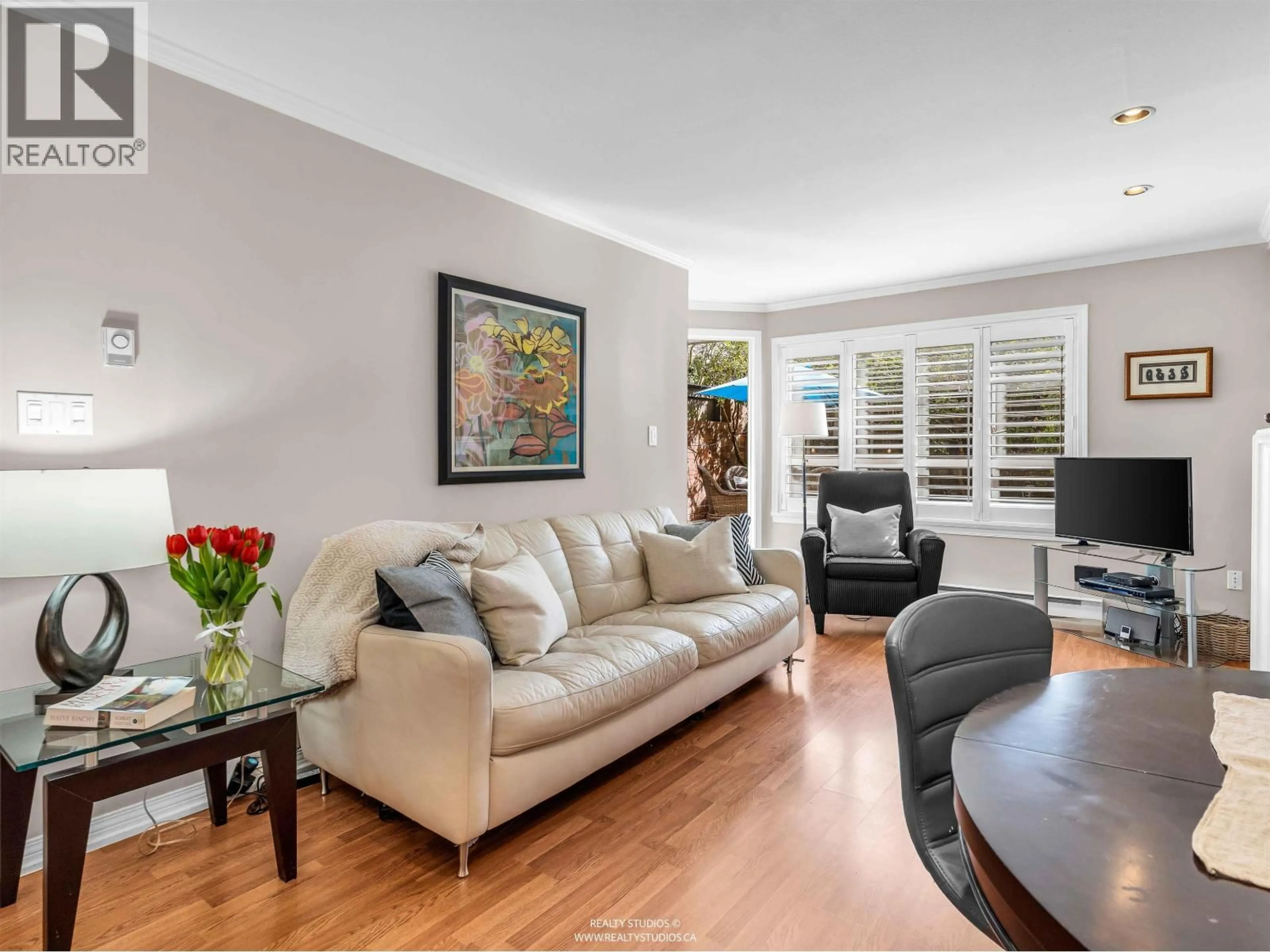 Living room with furniture, unknown for 109 - 555 14TH AVENUE, Vancouver British Columbia V5Z4G8