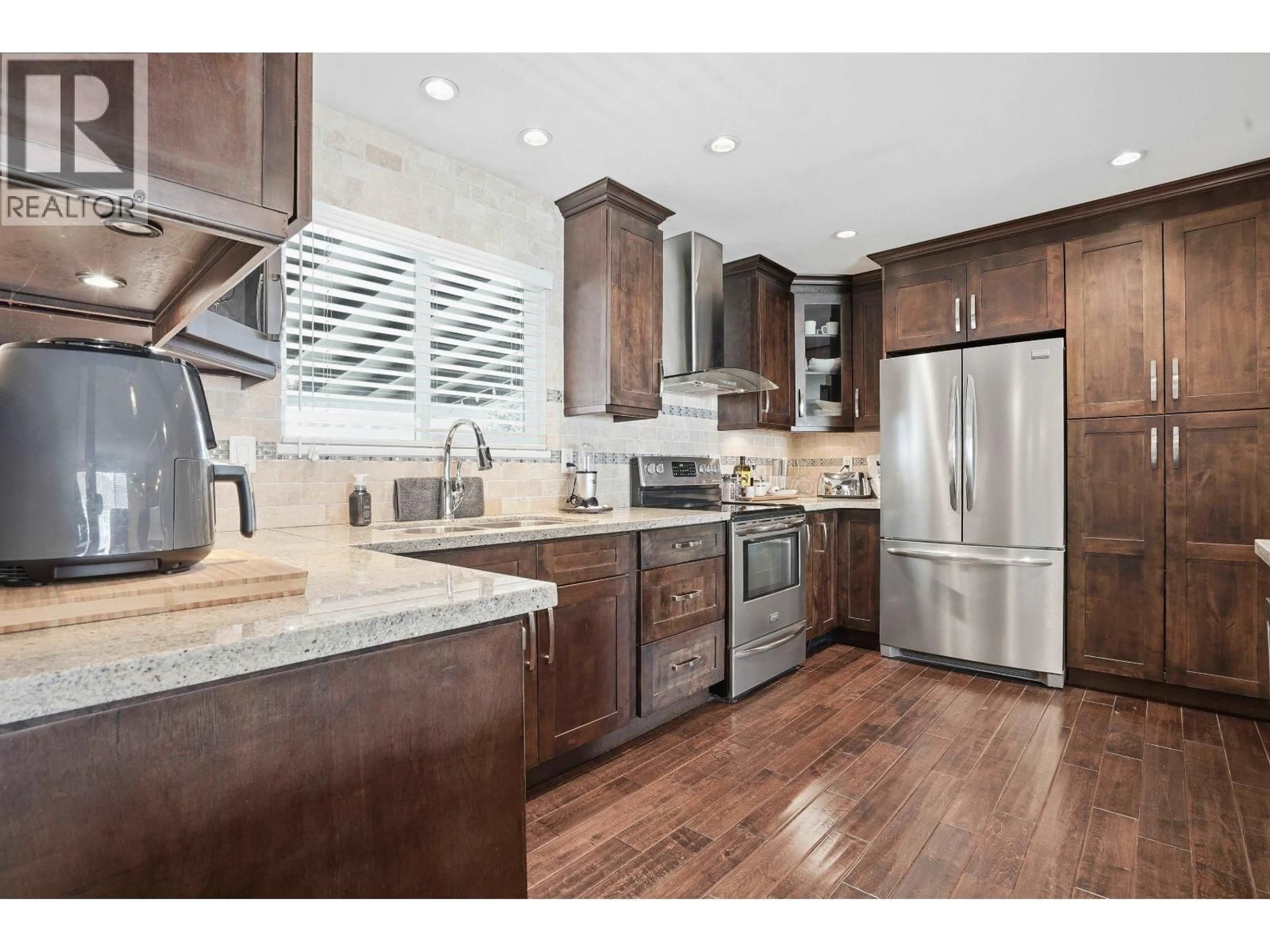Open concept kitchen, unknown for 846 WRIGHT AVENUE, Port Coquitlam British Columbia V3B1W1
