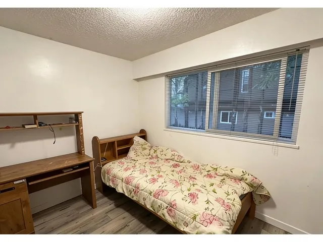 13464 98A AVENUE, Surrey 2