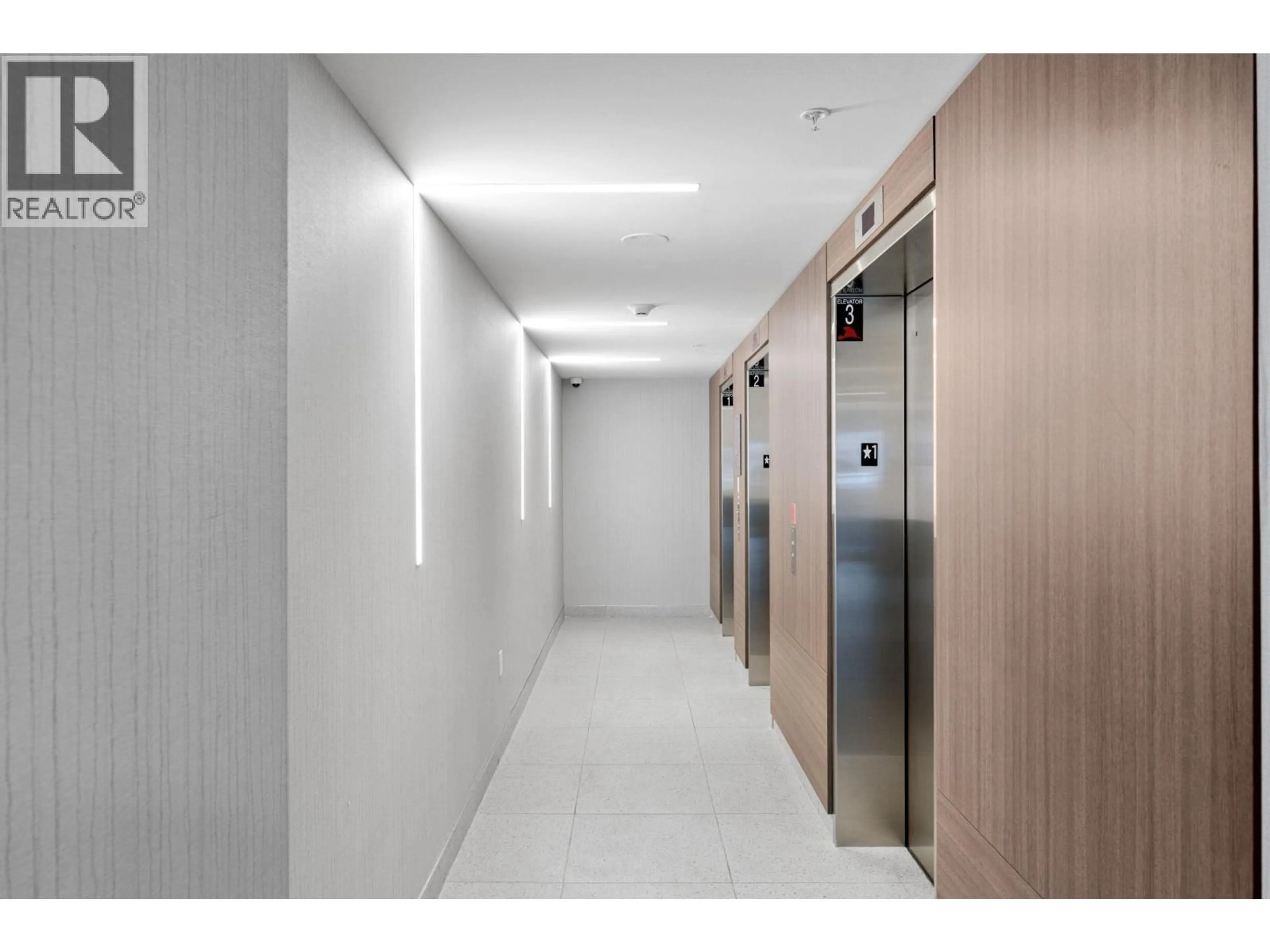 Indoor foyer for 3101 - 618 CARNARVON STREET, New Westminster British Columbia V3M1E9