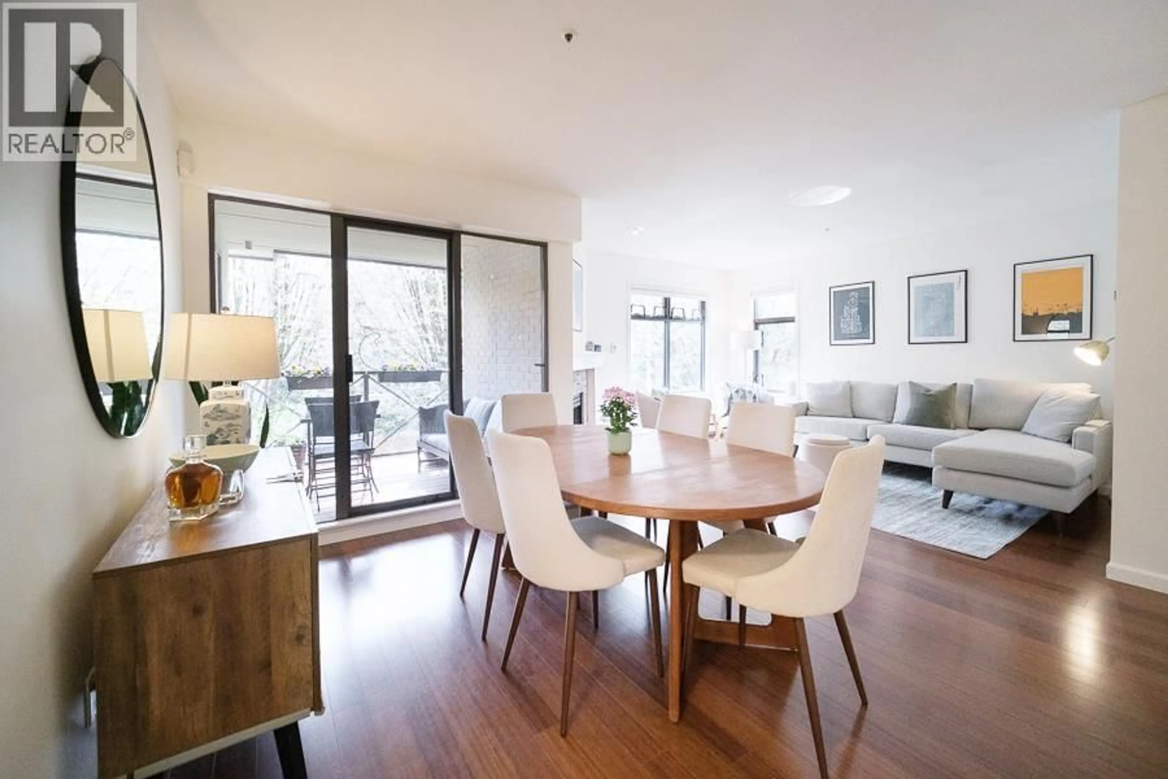 Dining room, wood/laminate floor for E302 - 628 12TH AVENUE, Vancouver British Columbia V5Z1M8