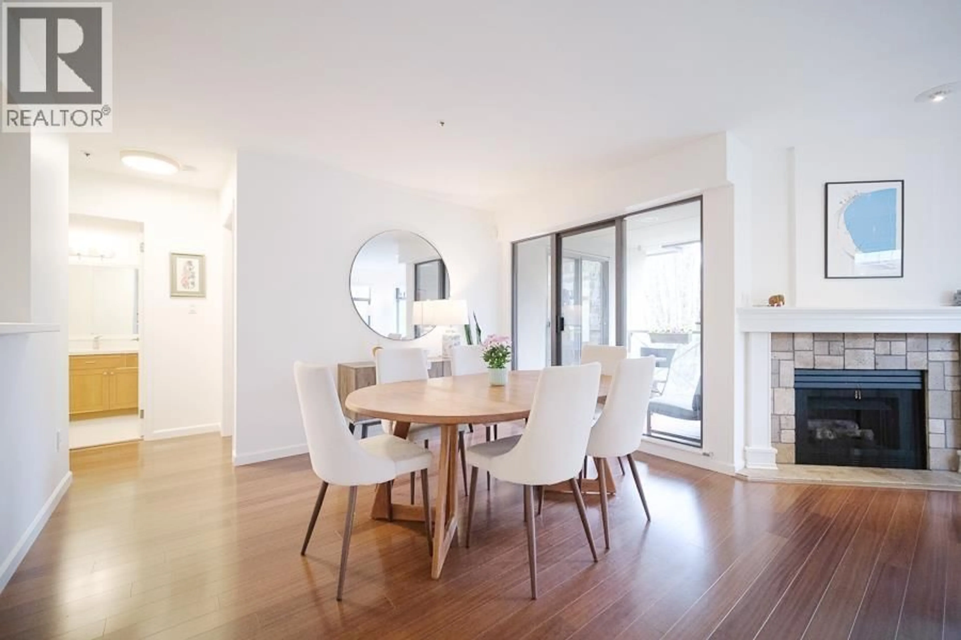 Dining room, wood/laminate floor for E302 - 628 12TH AVENUE, Vancouver British Columbia V5Z1M8