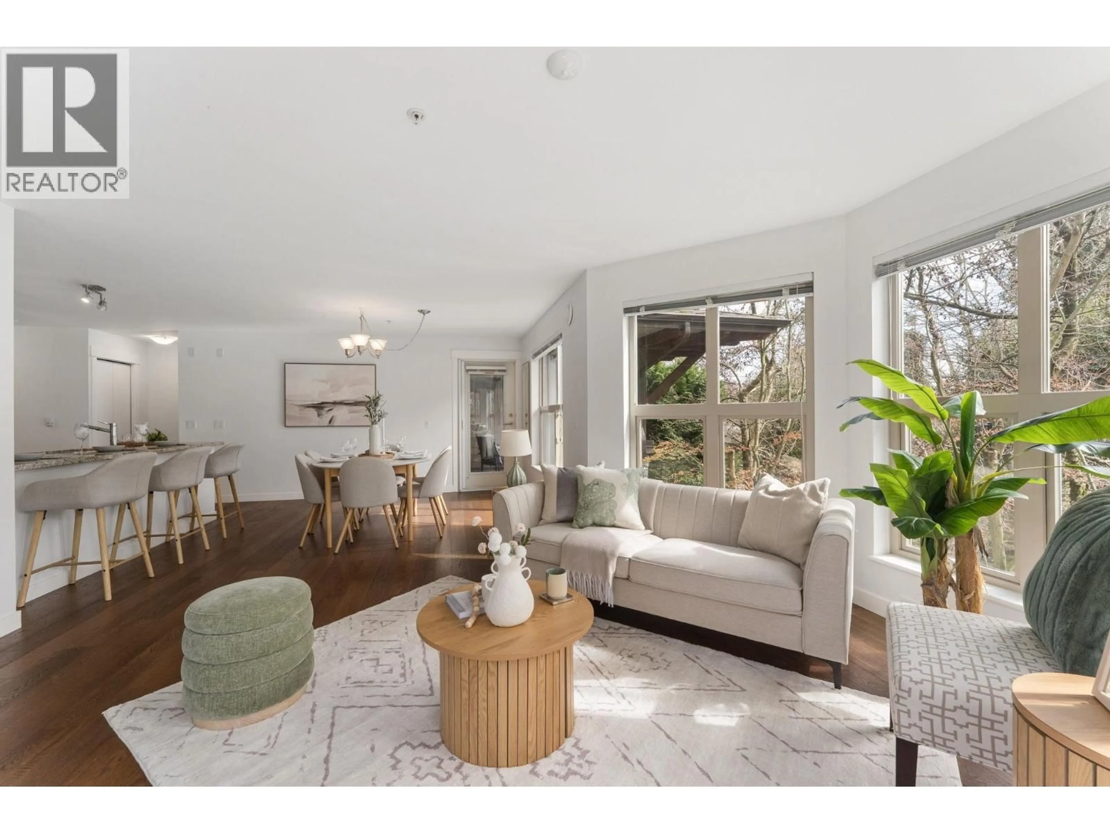 Living room with furniture, unknown for 206 - 1468 ST. ANDREWS AVENUE, North Vancouver British Columbia V7L0A8