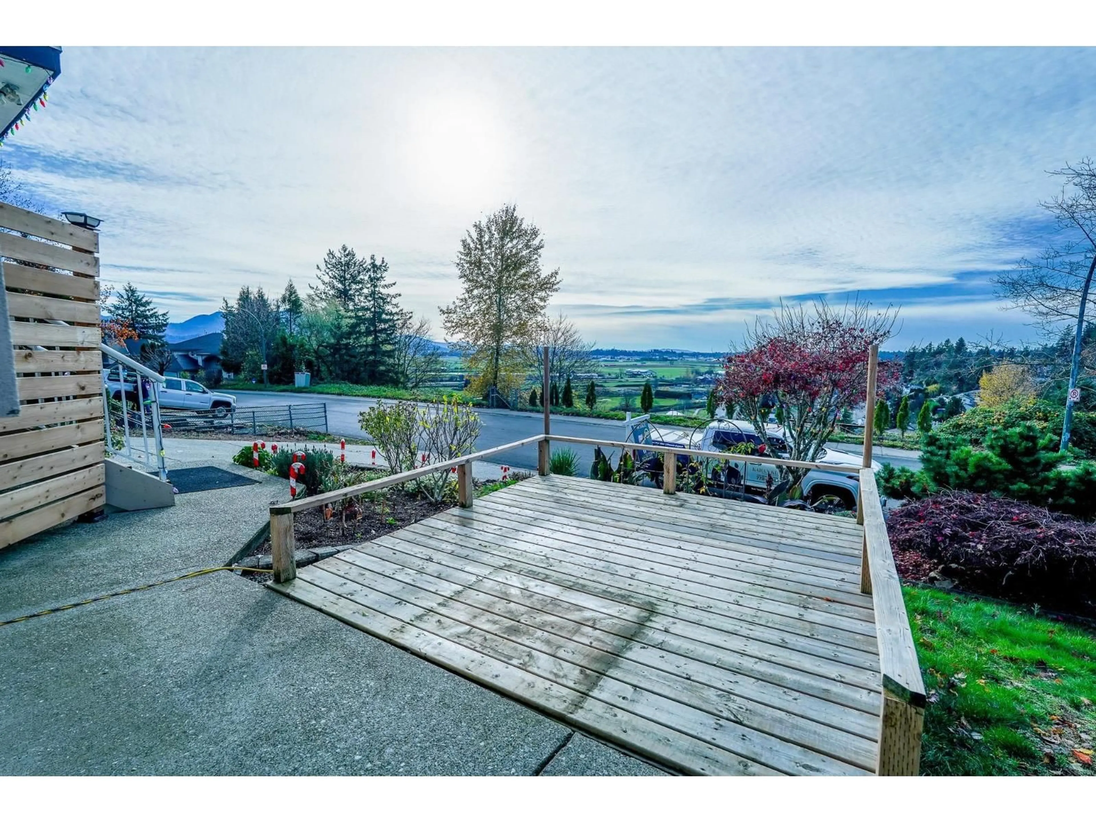 A pic from outside/outdoor area/front of a property/back of a property/a pic from drone, water/lake/river/ocean view for 35683 TIMBERLANE DRIVE, Abbotsford British Columbia V3G1L6