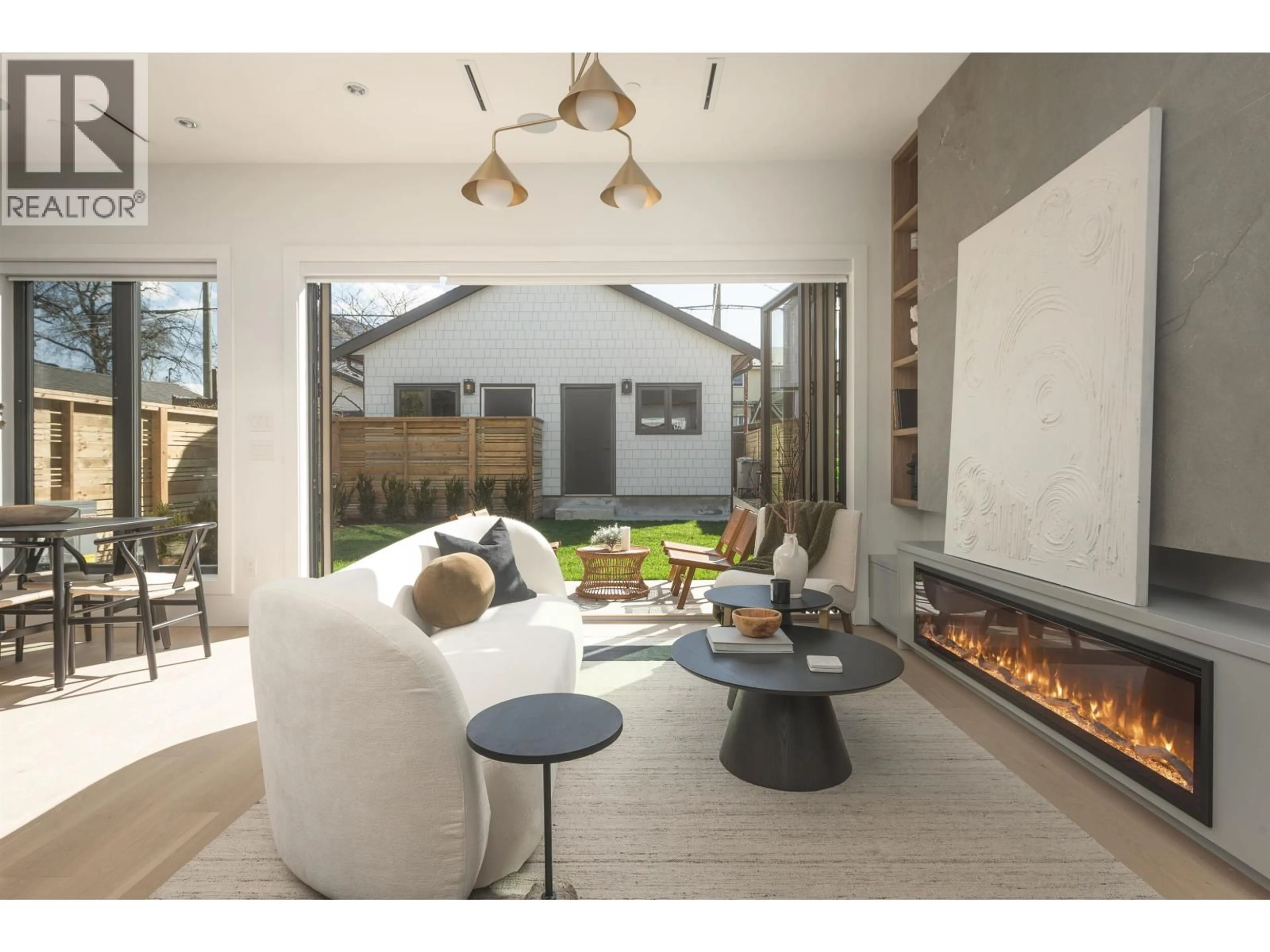 Unknown for 2 - 2684 OXFORD STREET, Vancouver British Columbia V5K1N3