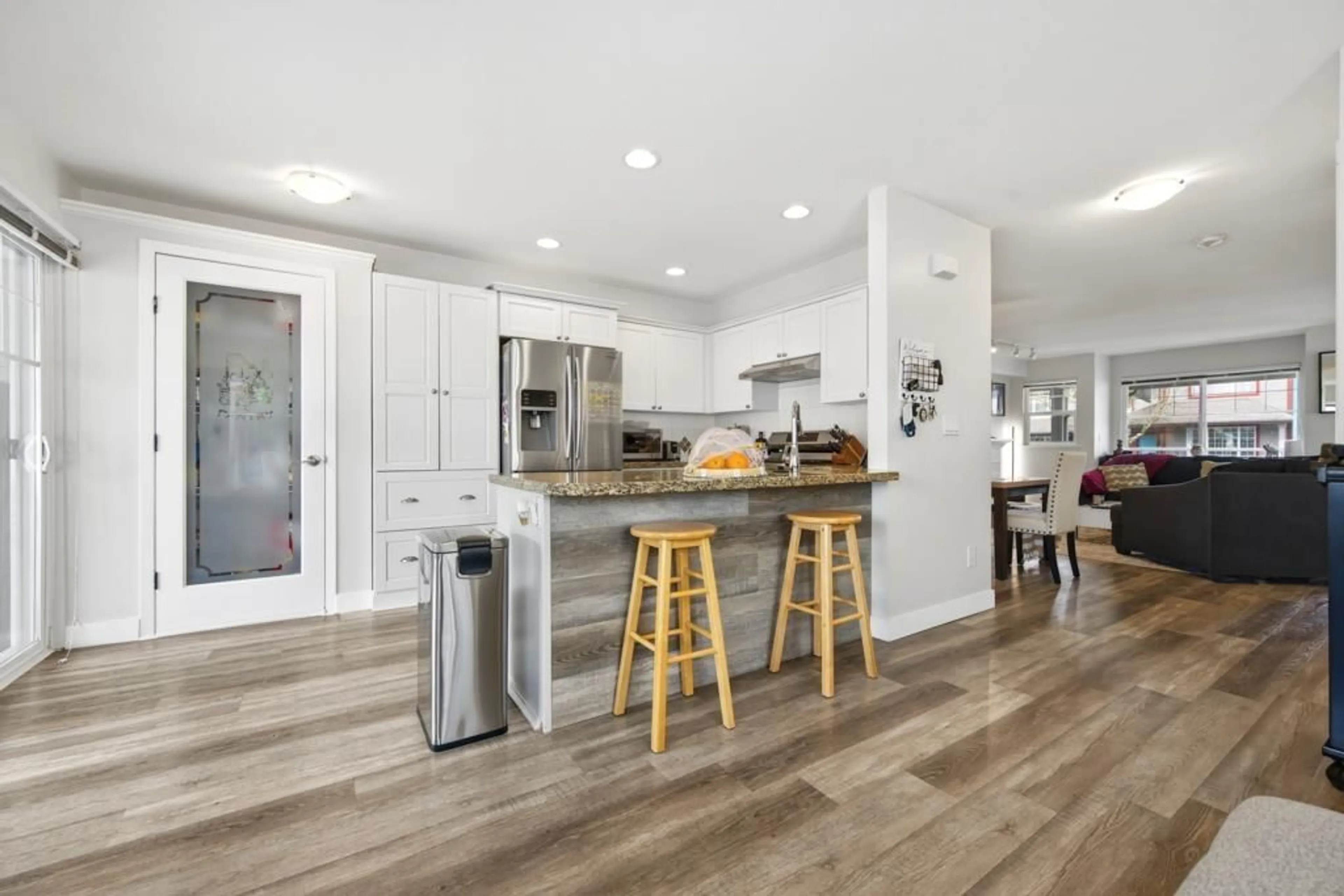 Open concept kitchen, unknown for 8 - 6568 193B STREET, Surrey British Columbia V4N5S2