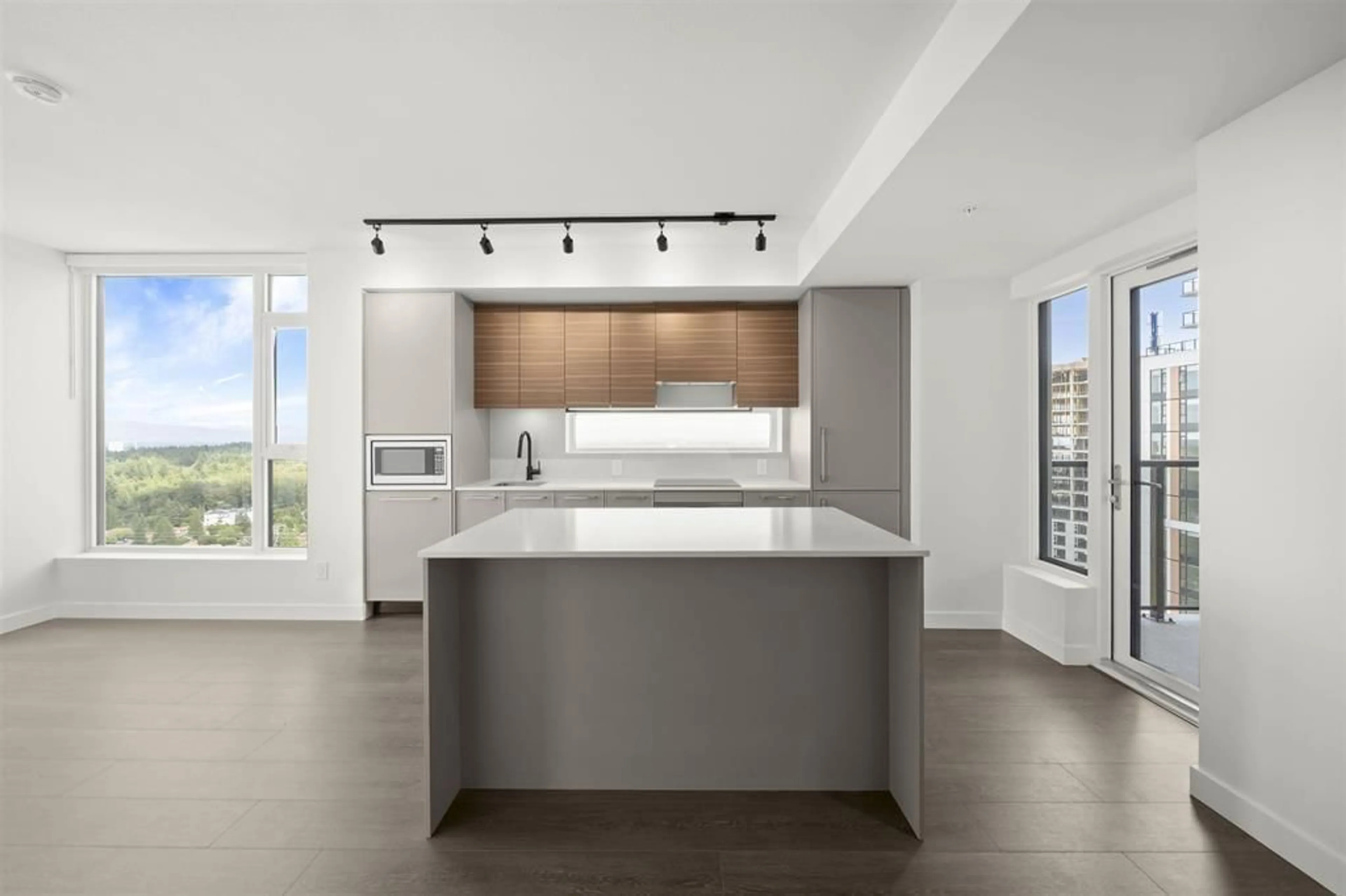 Open concept kitchen, unknown for 1104 - 13725 GEORGE JUNCTION BOULEVARD, Surrey British Columbia V3T0V7