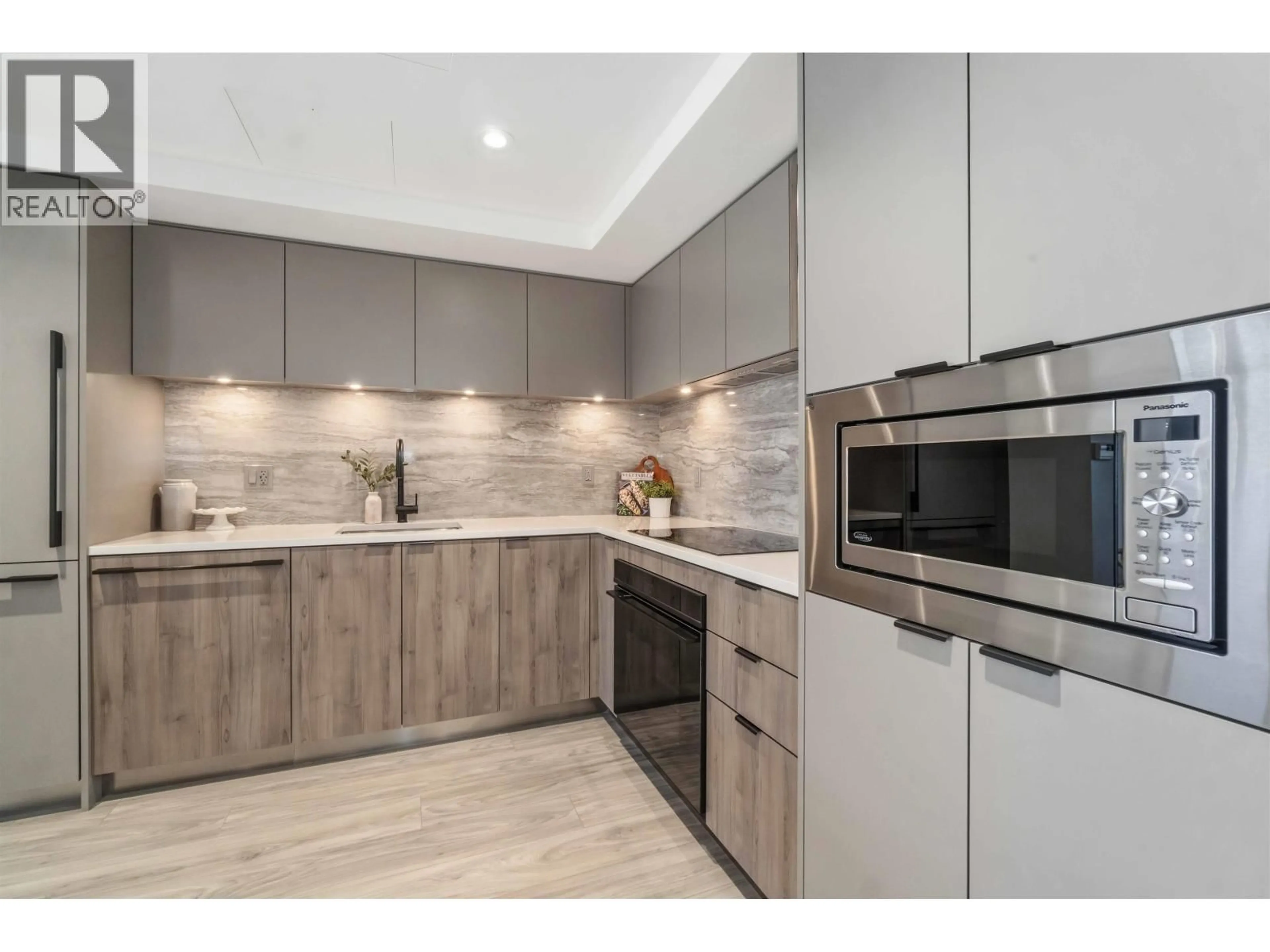 Unknown for TH 109 - 755 HARBOURSIDE DRIVE, North Vancouver British Columbia V7P0G1