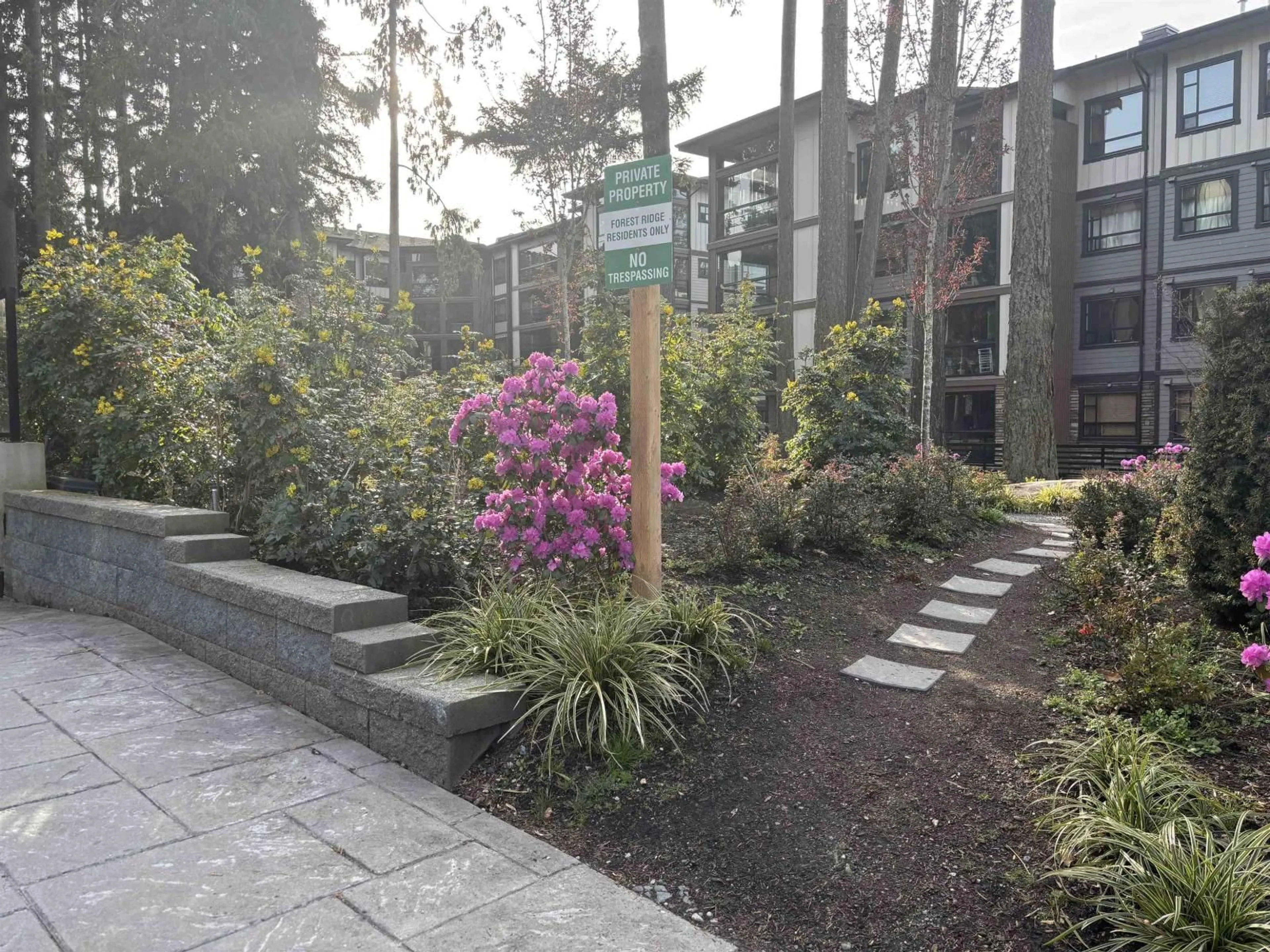 Patio, street for 505 - 3535 146A STREET, Surrey British Columbia V4P0H2