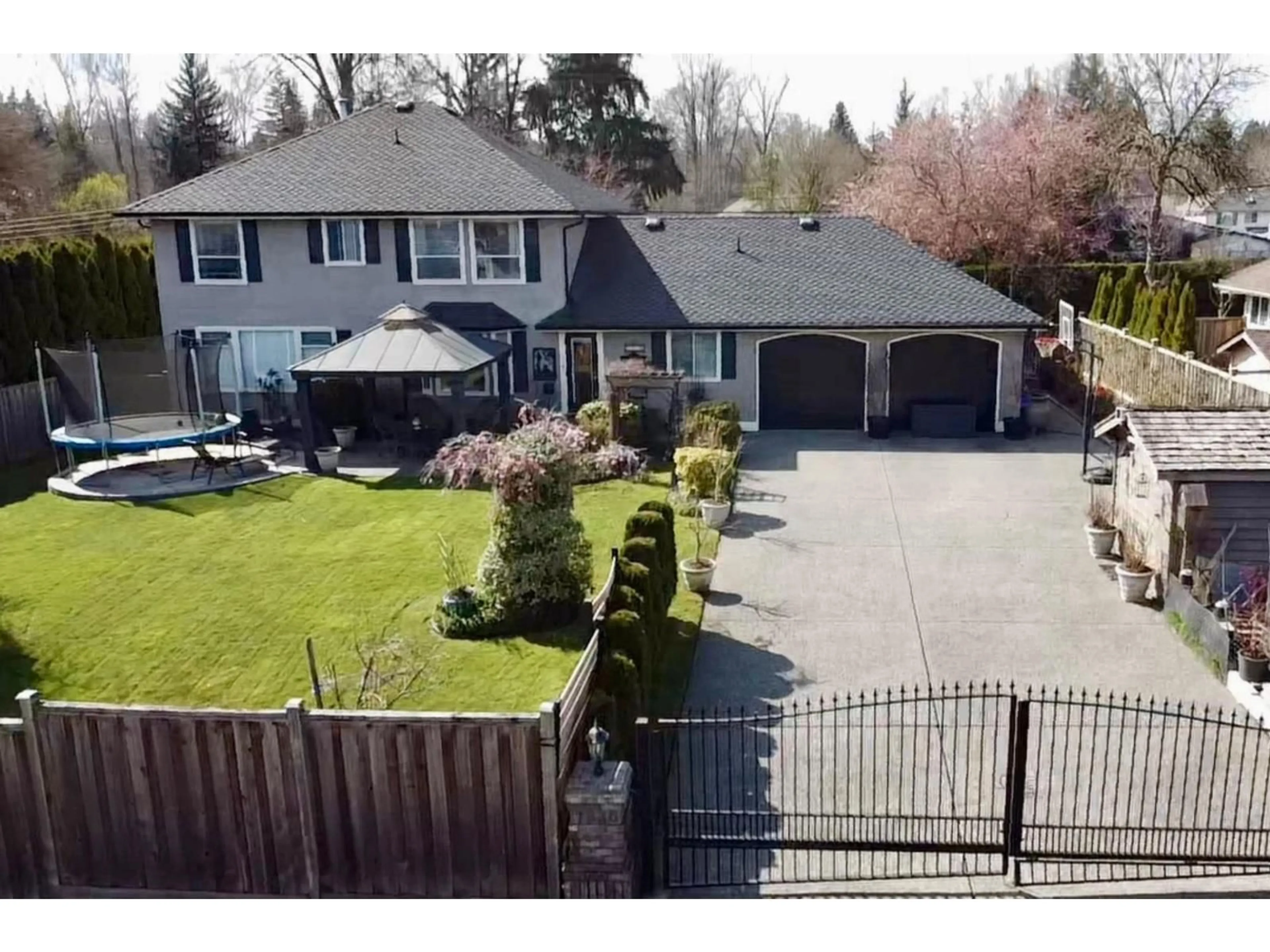 A pic from outside/outdoor area/front of a property/back of a property/a pic from drone, street for 7930 144 STREET, Surrey British Columbia V3W1K1