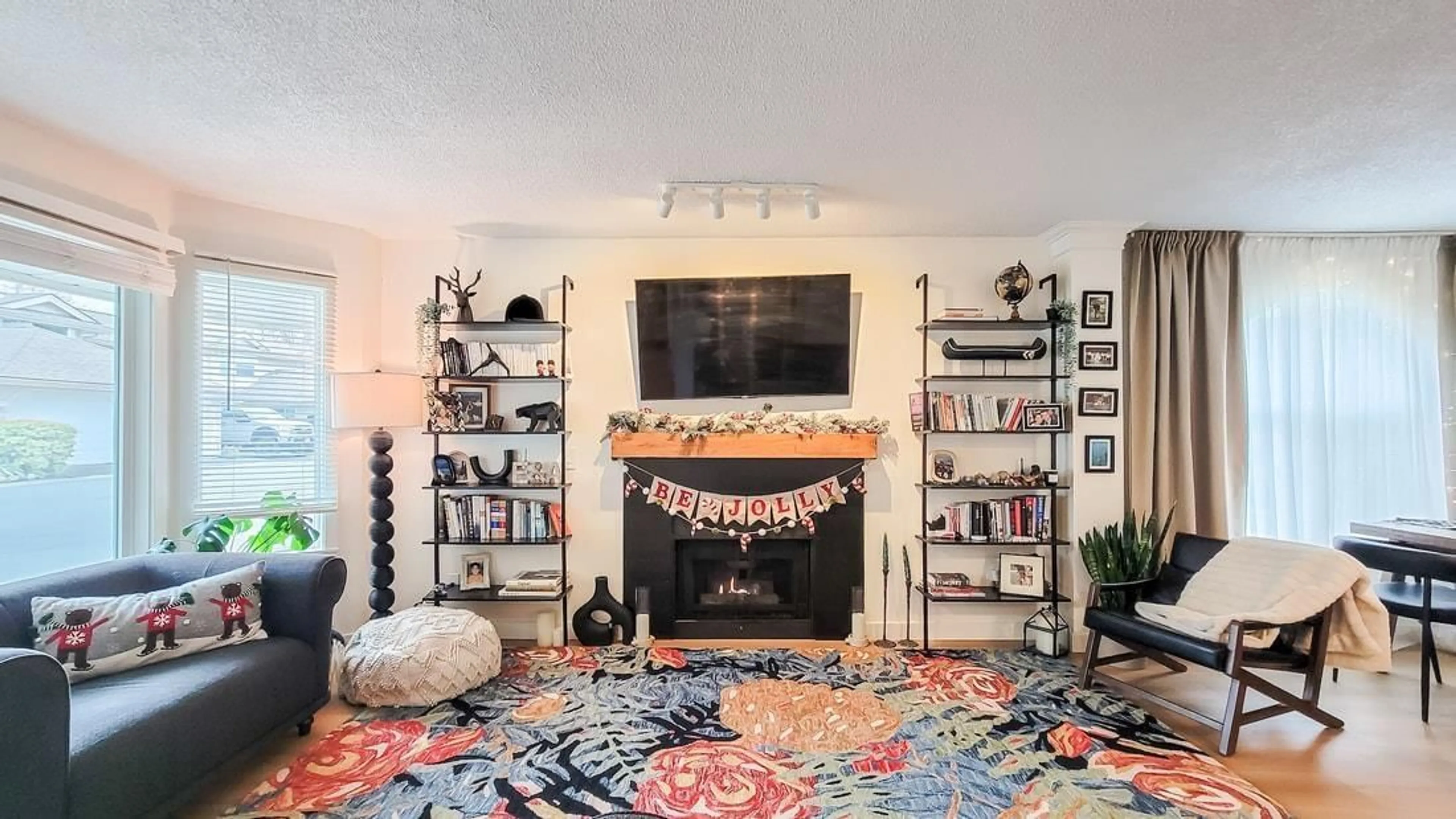 A pic of a room for 50 - 9045 WALNUT GROVE DRIVE, Langley British Columbia V1M2E1