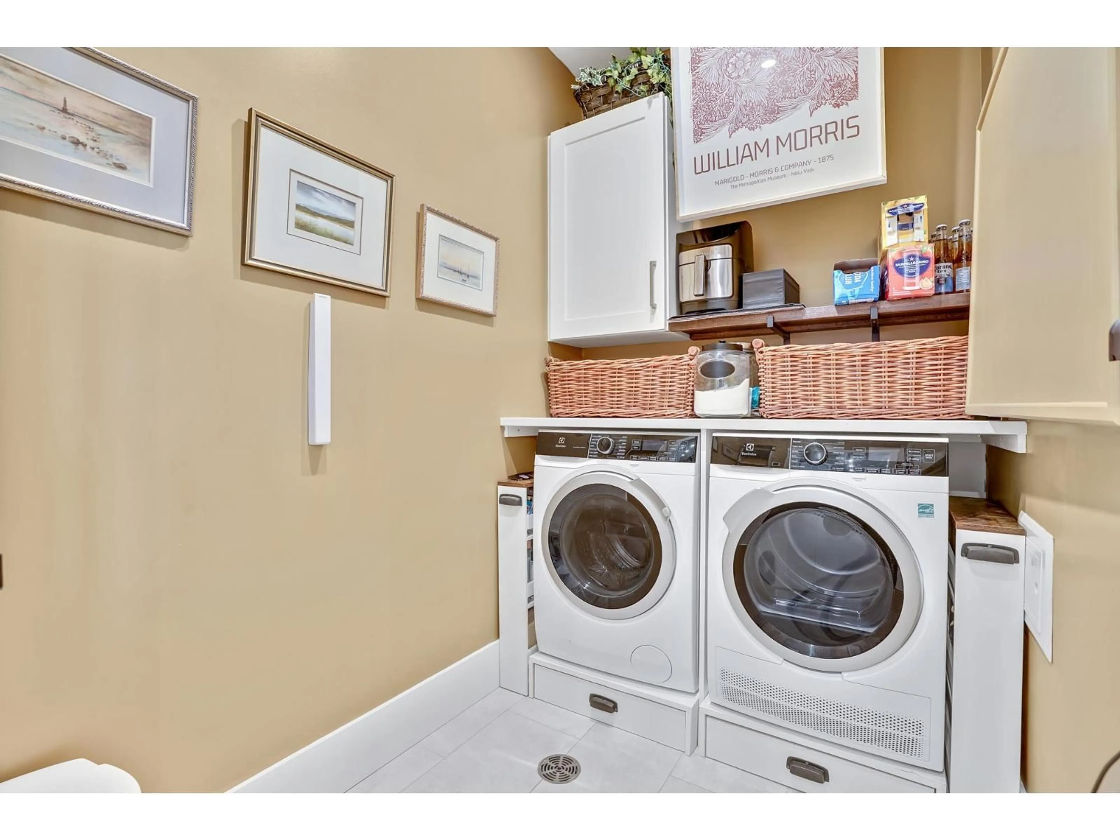 Laundry room for 507 - 45745 WATSON ROAD, Chilliwack British Columbia V2R6K3