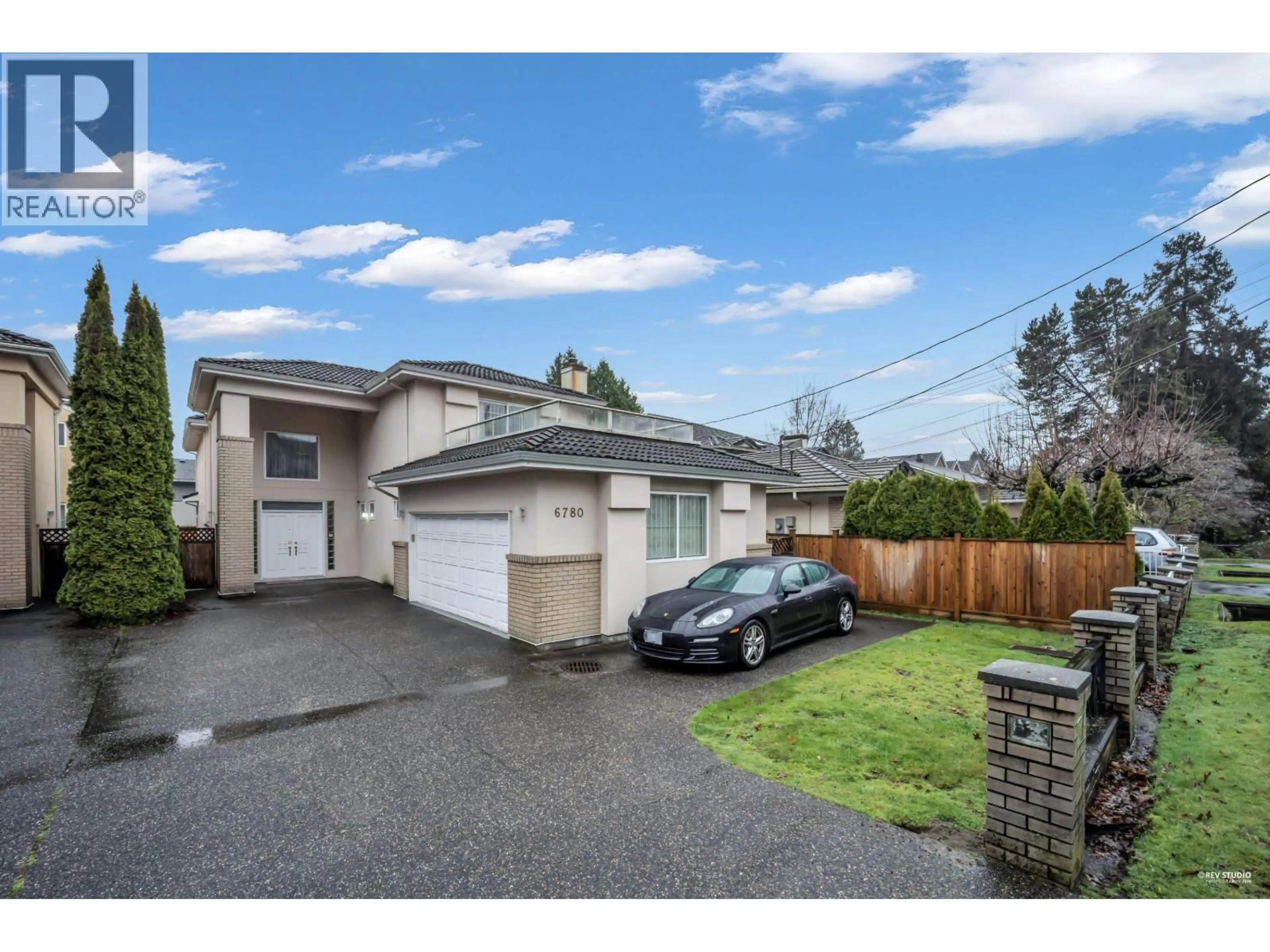 A pic from outside/outdoor area/front of a property/back of a property/a pic from drone, street for 6780 COMSTOCK ROAD, Richmond British Columbia V7C2X6