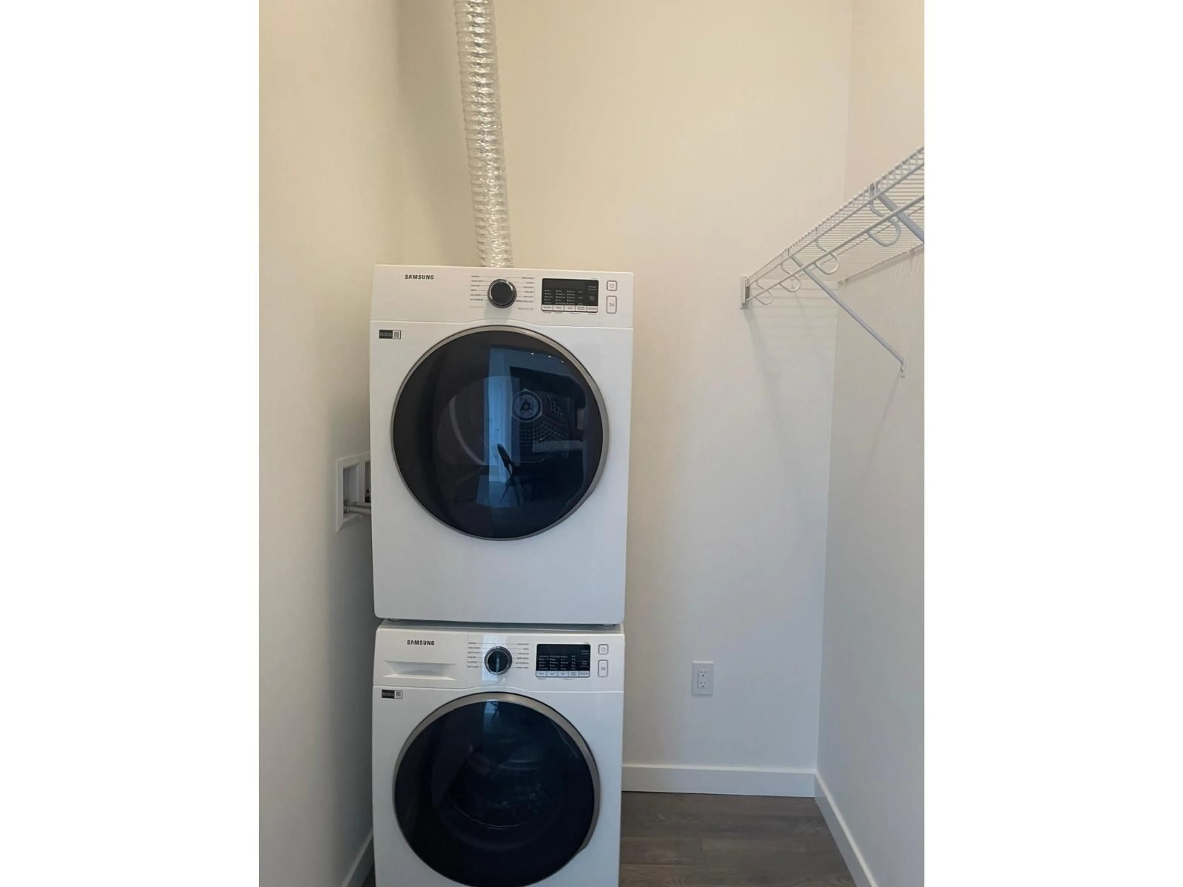 Laundry room for 609 - 15815 85 AVENUE, Surrey British Columbia V4N6X5