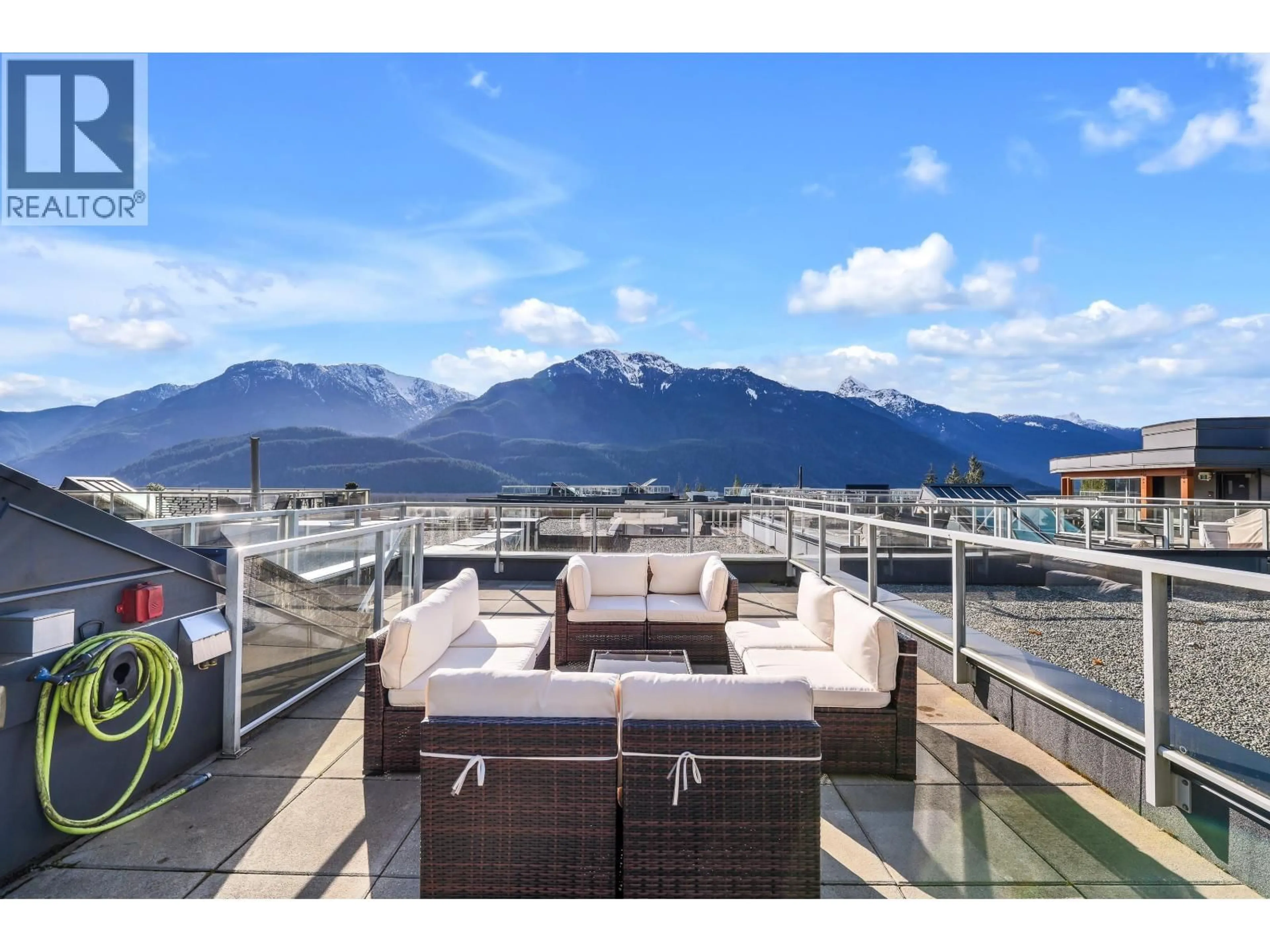 Patio, mountain view for 313 - 41328 SKYRIDGE PLACE, Squamish British Columbia V8B1A4