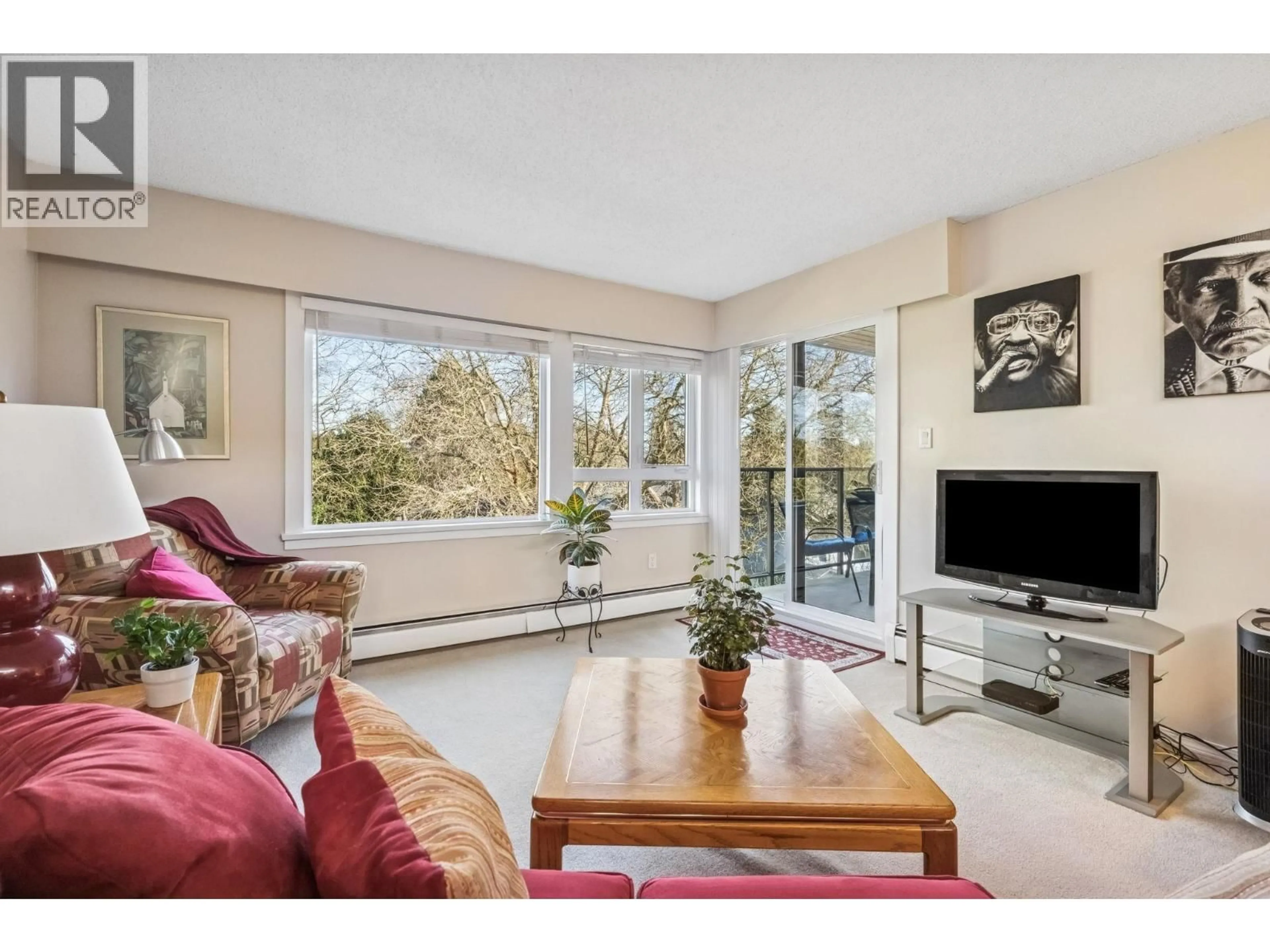 Living room with furniture, unknown for 310 - 11240 DANIELS ROAD, Richmond British Columbia V6X1M6