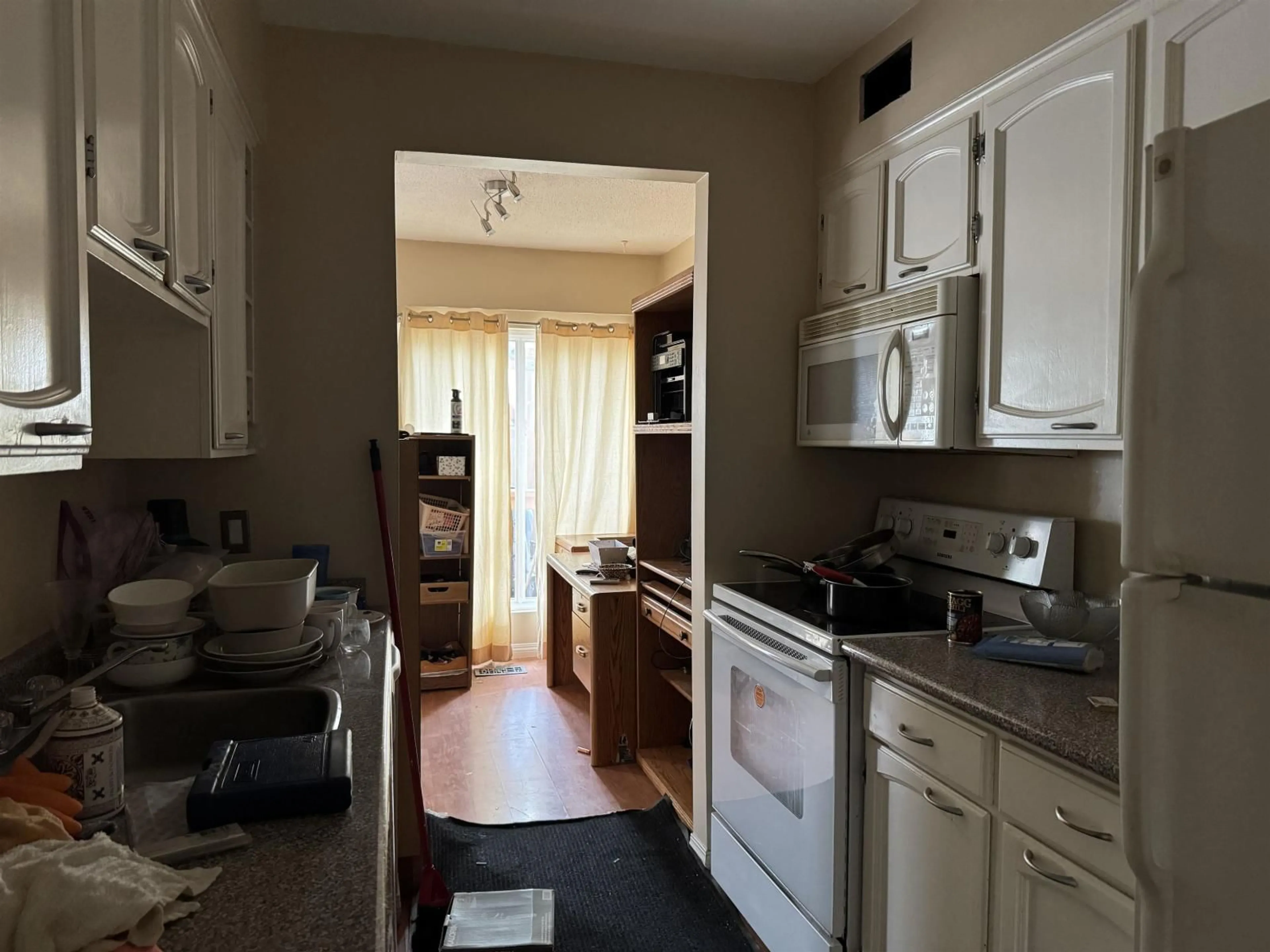 Unknown for 42 - 10555 153 STREET, Surrey British Columbia V3R4H8