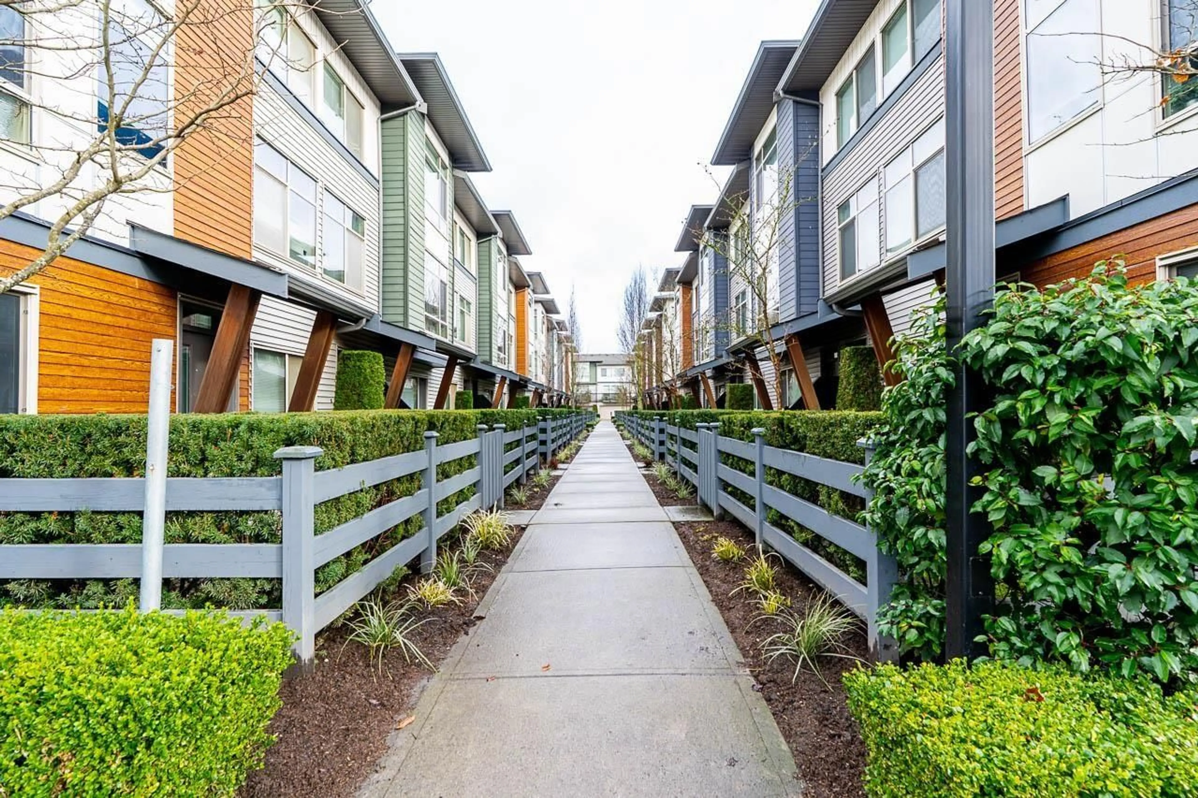 Patio, street for 151 - 8473 163 AVENUE, Surrey British Columbia V4N6M7