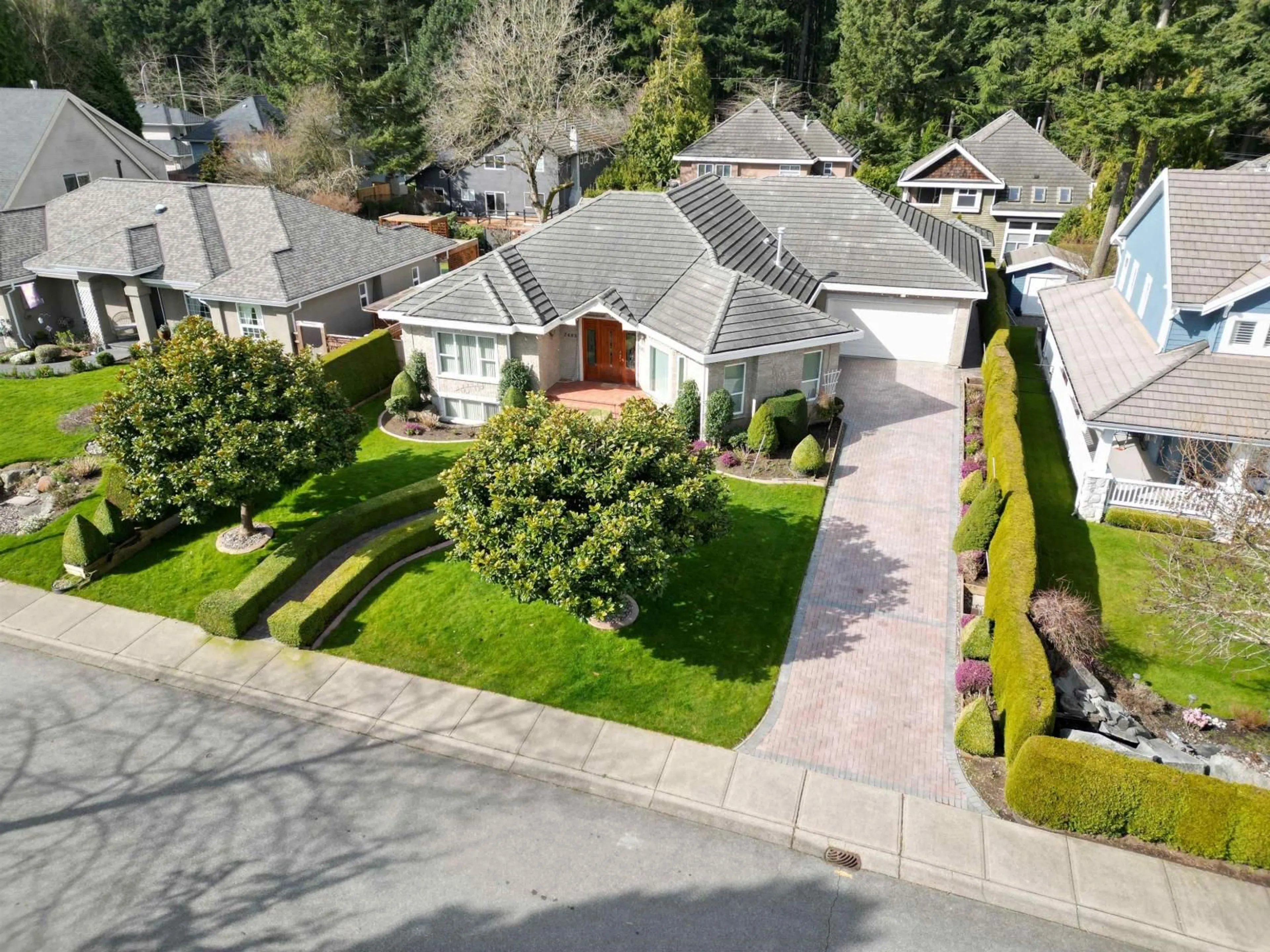 A pic from outside/outdoor area/front of a property/back of a property/a pic from drone, street for 2485 148A STREET, Surrey British Columbia V4P2L6