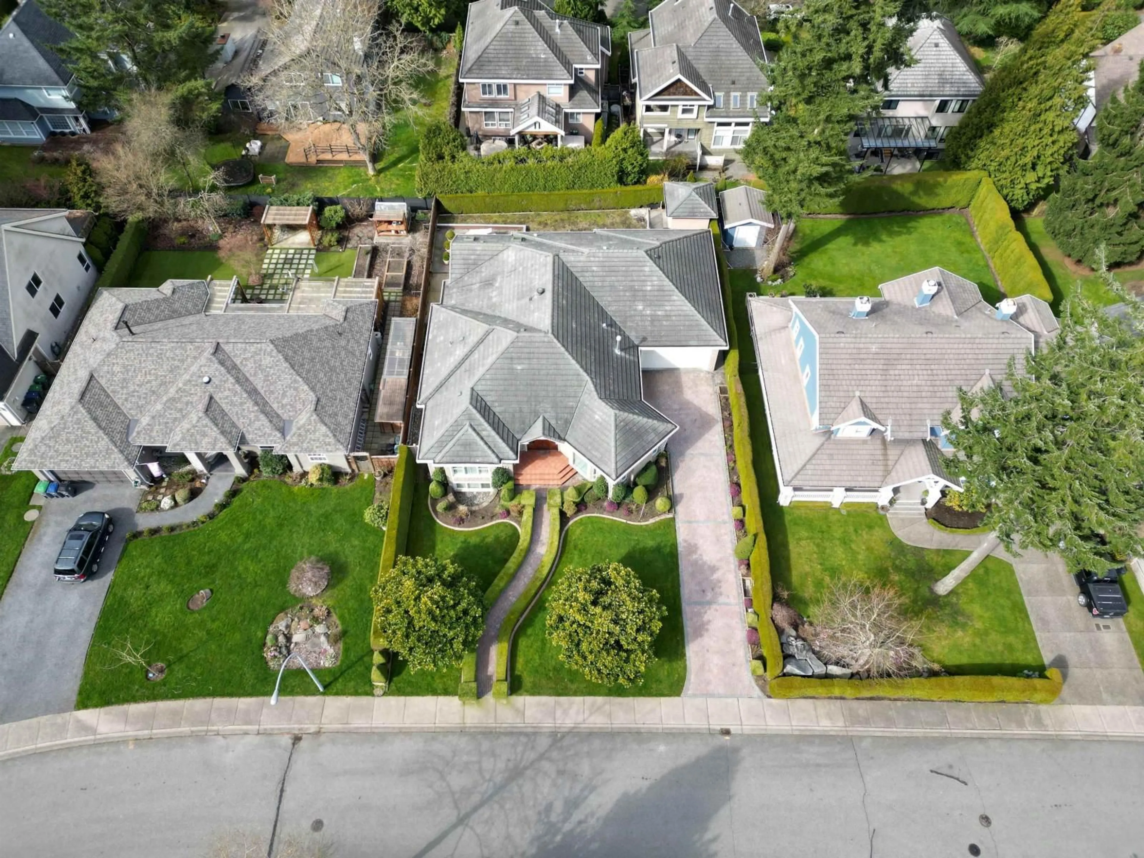 A pic from outside/outdoor area/front of a property/back of a property/a pic from drone, street for 2485 148A STREET, Surrey British Columbia V4P2L6