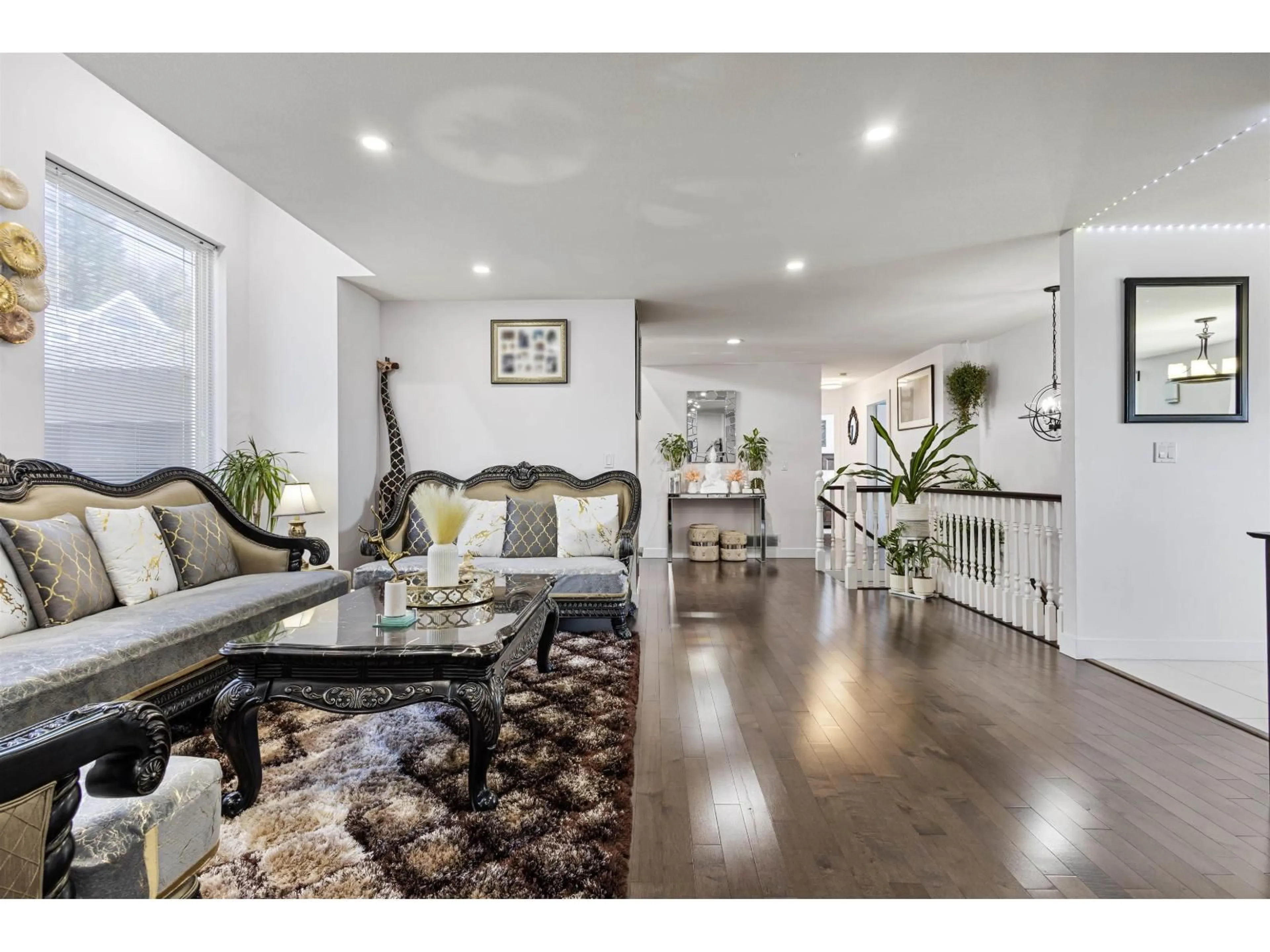 Living room with furniture, unknown for 2772 ST MORITZ WAY, Abbotsford British Columbia V3G1C3