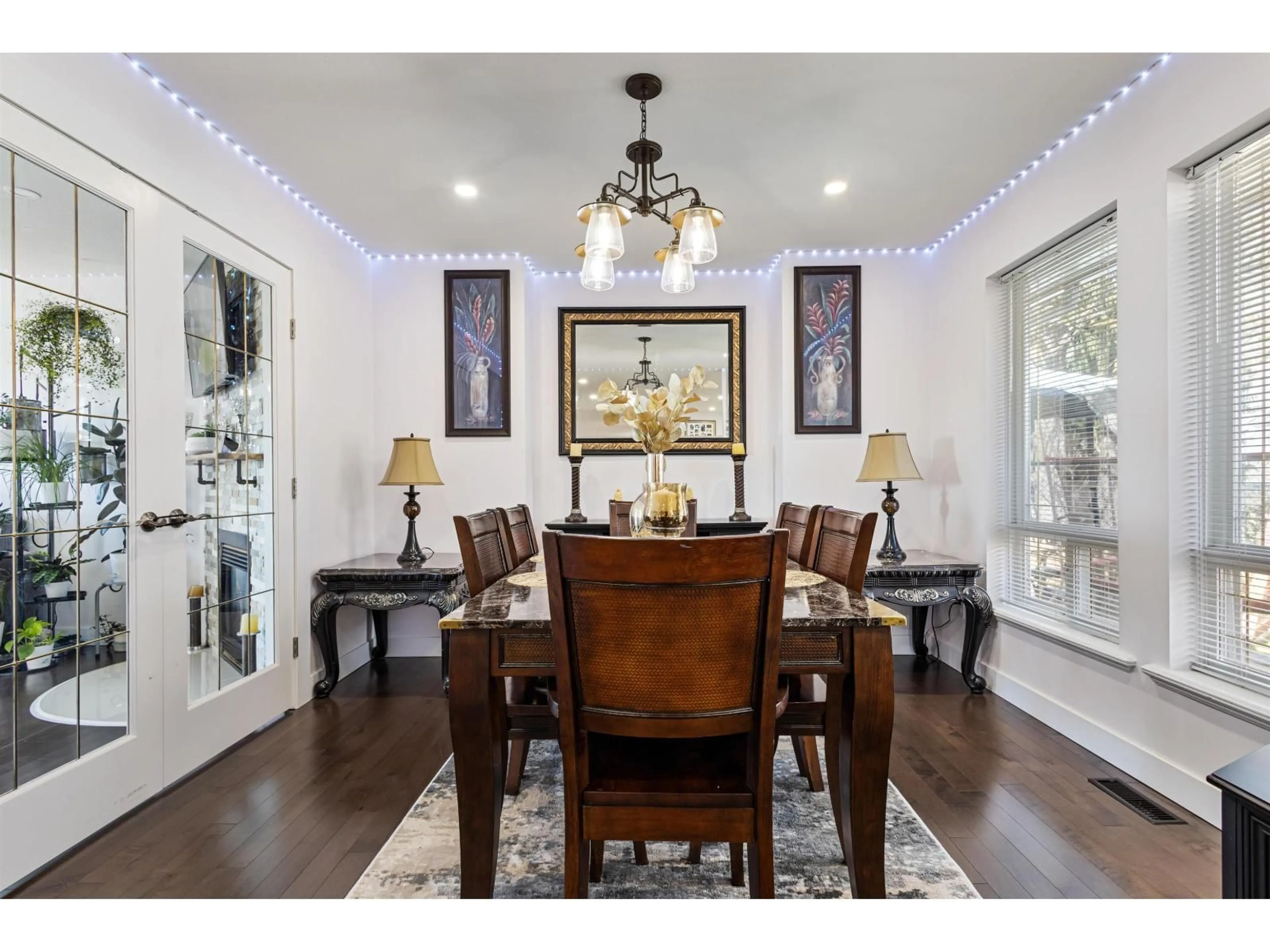 Dining room, wood/laminate floor for 2772 ST MORITZ WAY, Abbotsford British Columbia V3G1C3