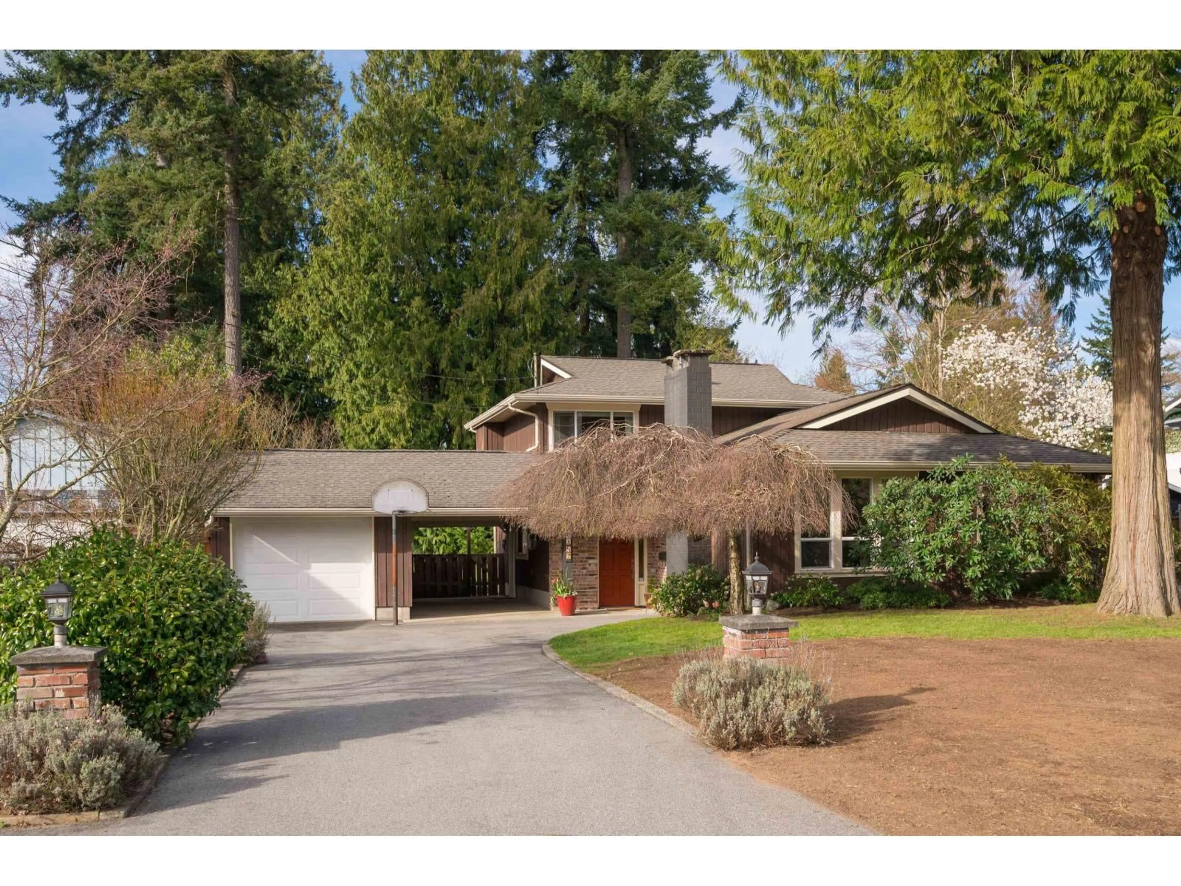 Home with brick exterior material, street for 20157 43 AVENUE, Langley British Columbia V3A3B9