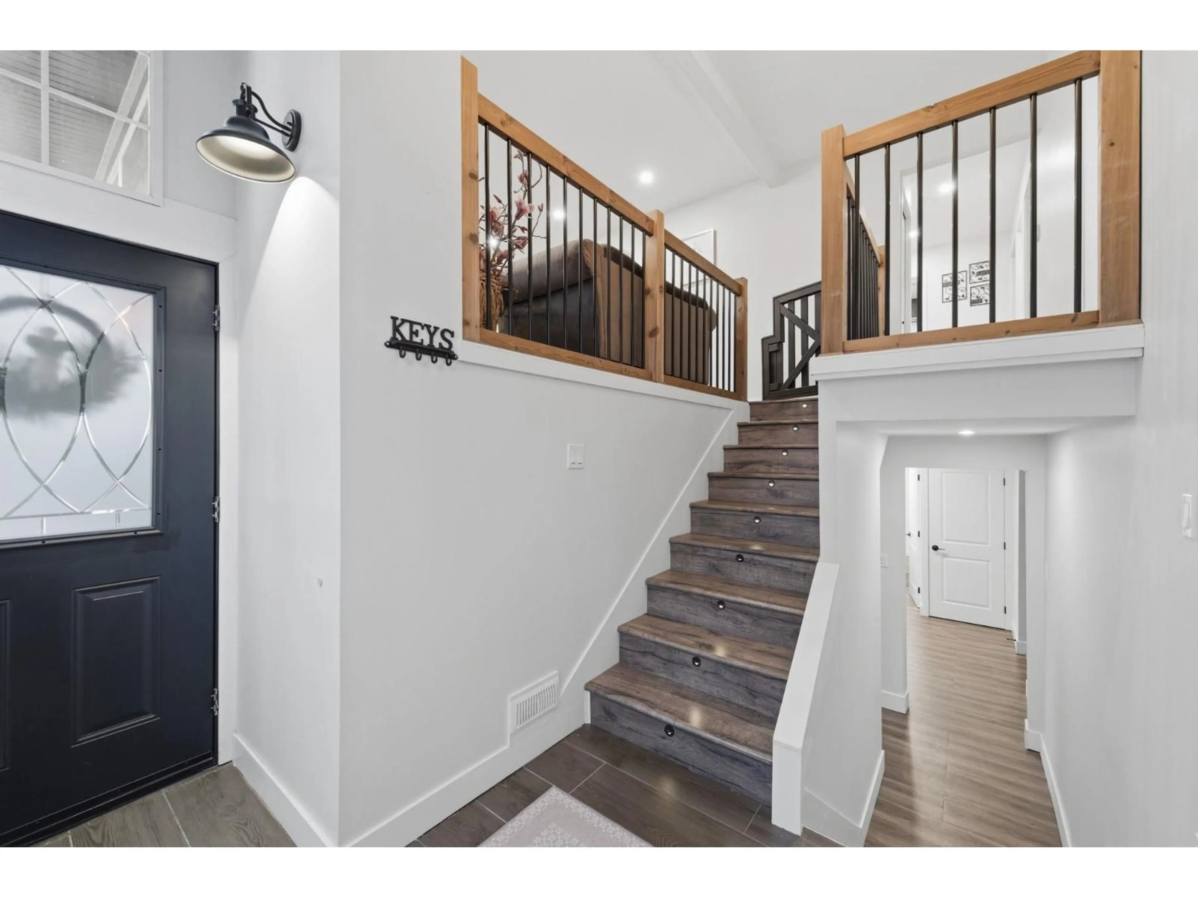 Unknown for 34694 BEVERLEY CRESCENT, Abbotsford British Columbia V2S4M6