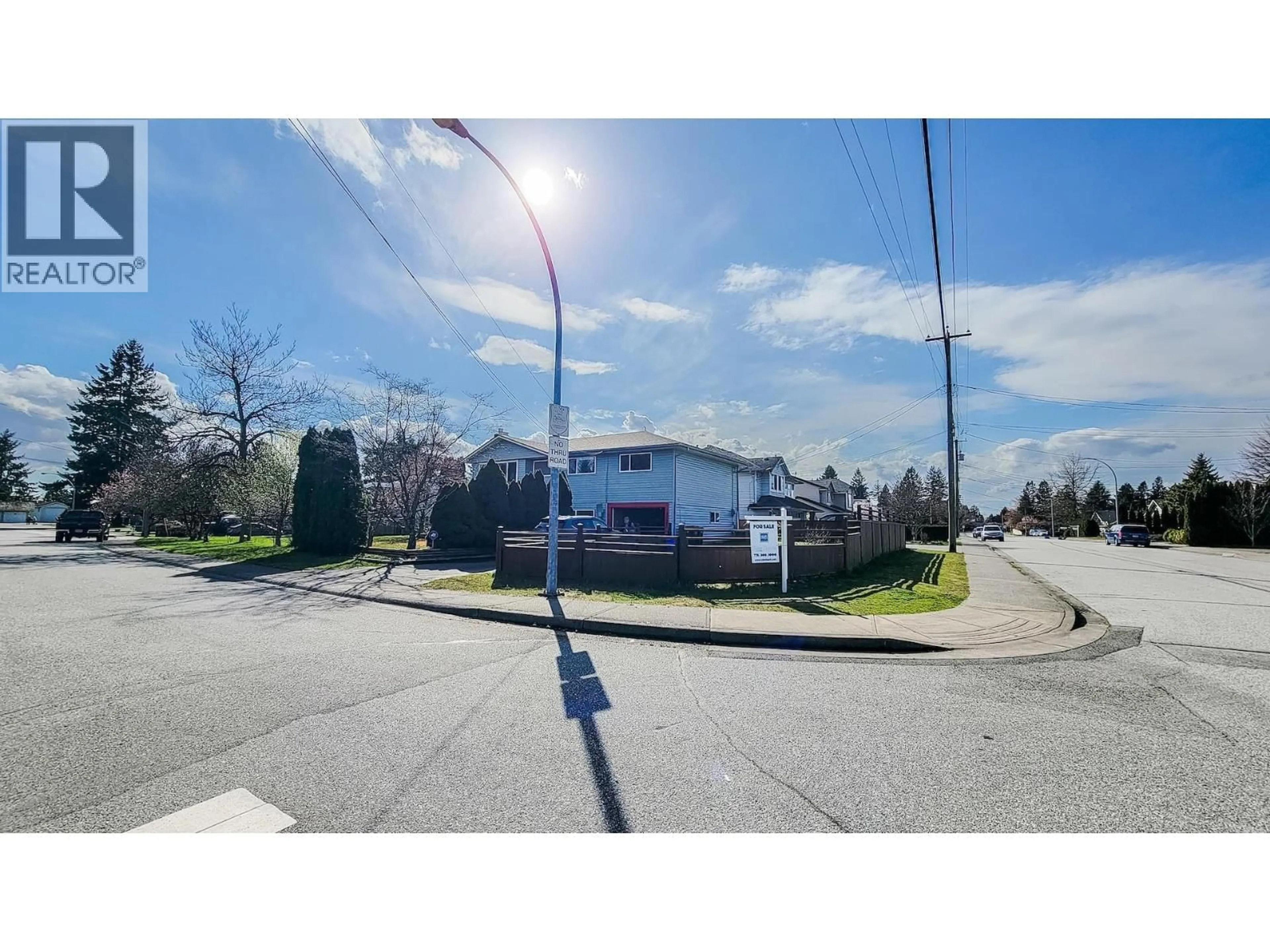 Blurry image for 11645 195A STREET, Pitt Meadows British Columbia V3Y1G3
